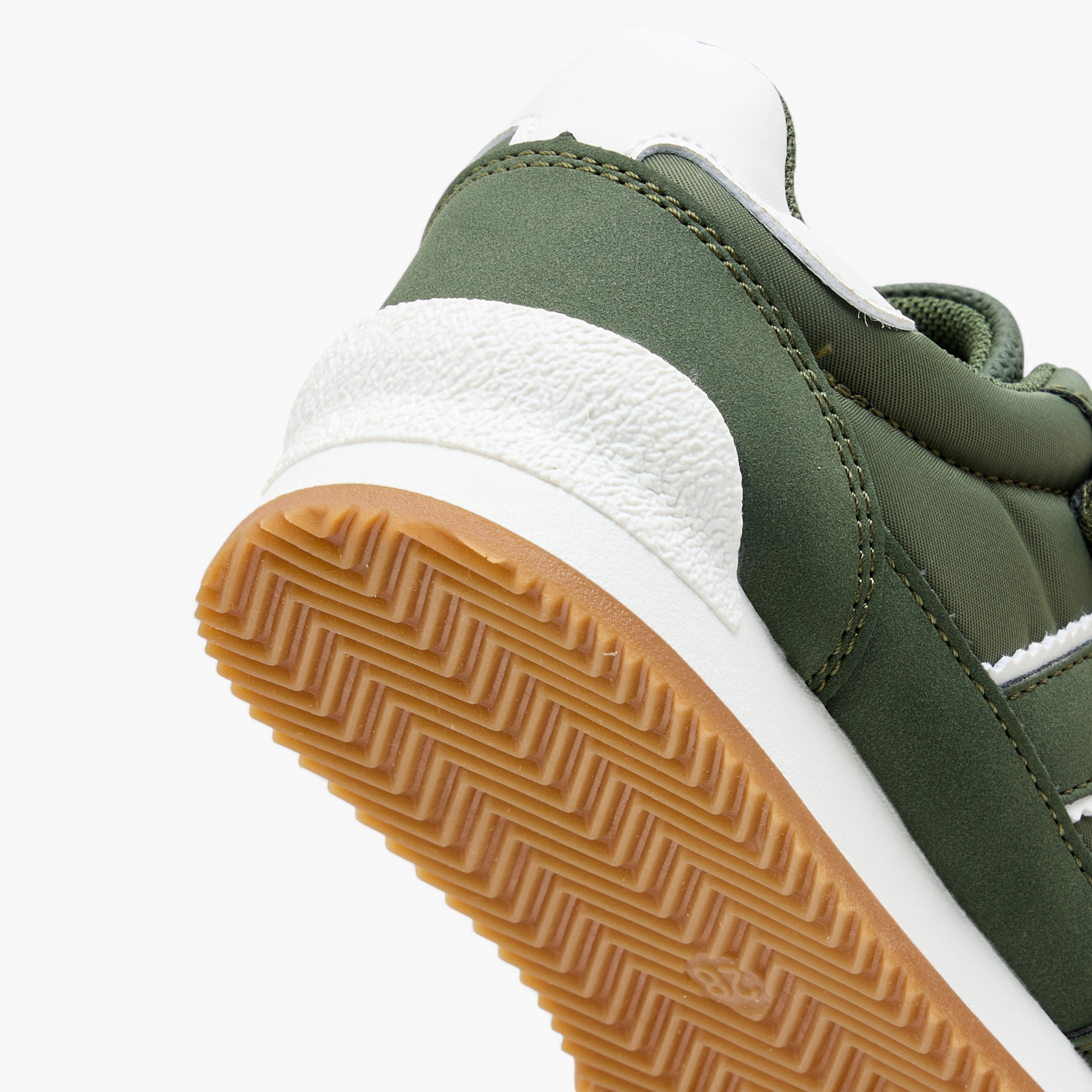 Juniors Panelled Sneakers with Hook and Loop Closure-boys-shoes-sneakers-image-5