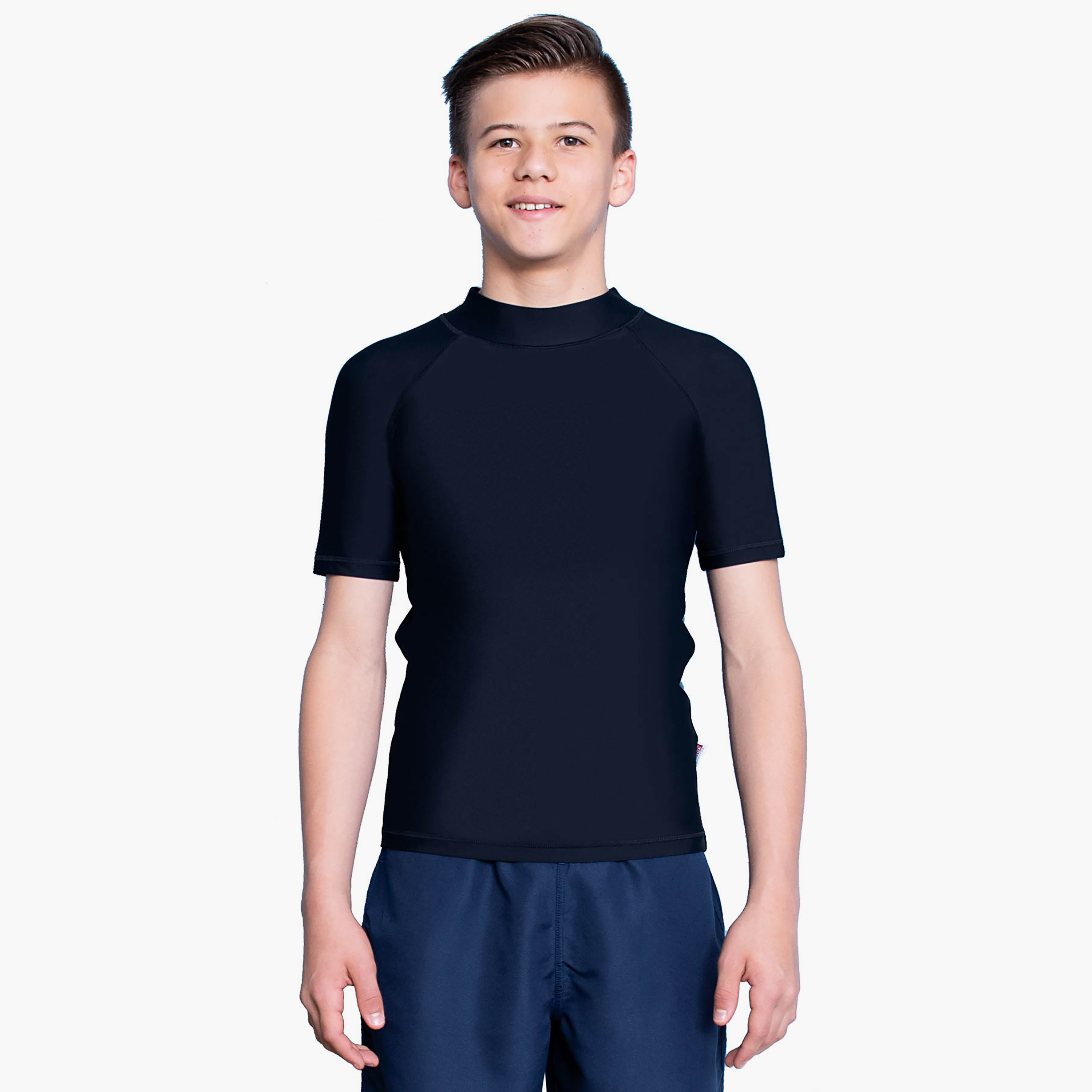  راش جارد شبابي بأكمام قصيرة للجنسين مع لون اسود من كويغا-boys-clothing-sportswear-swimwear-image-1