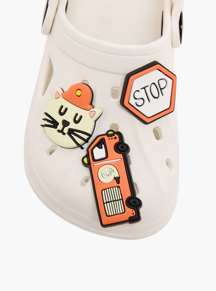 صندل كلوج بتعليقات مرحة للأولاد من أكوا-boys-shoes-flipflopsandslides-image-6
