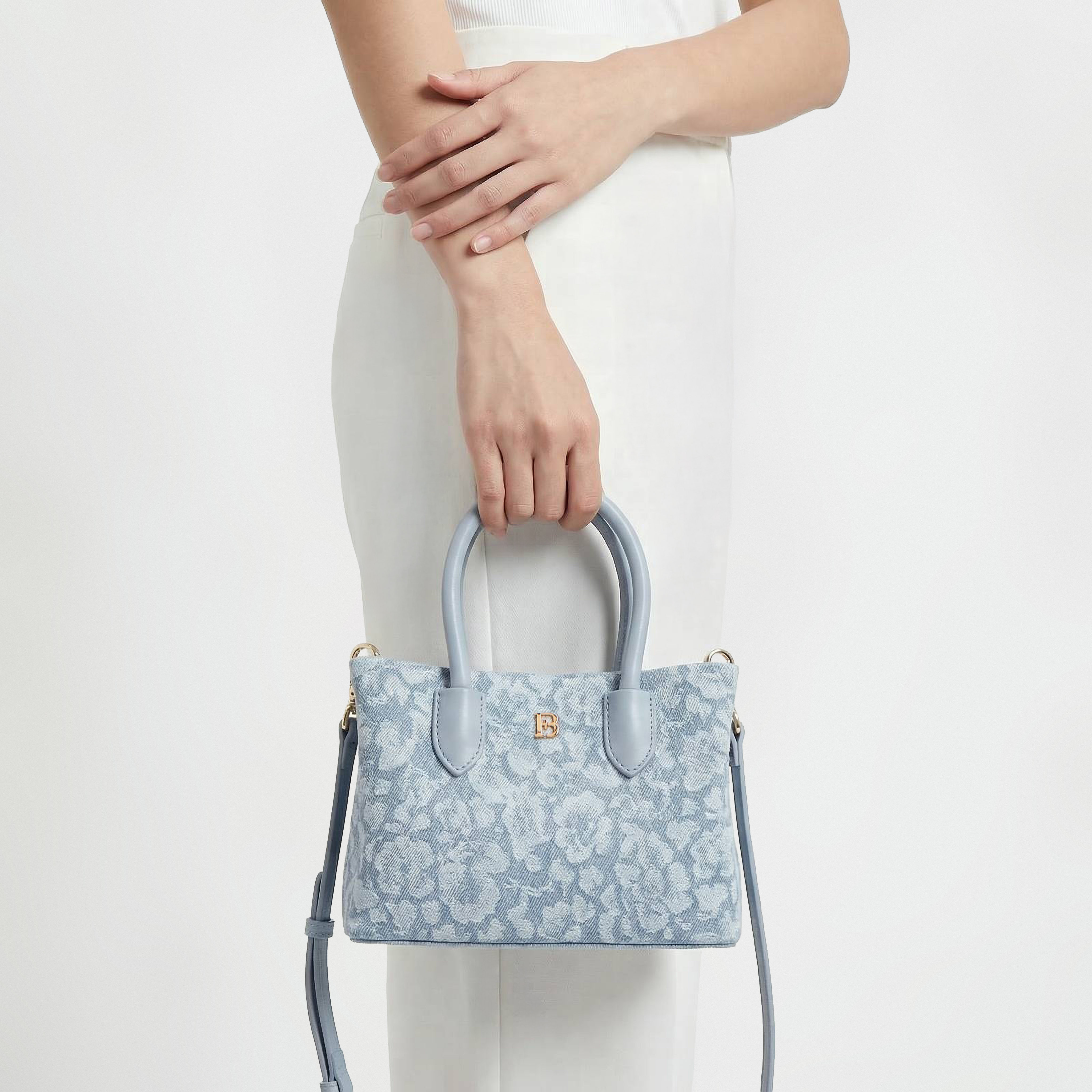 شنطة توتي بارزة الملمس بحزام قابل للفصل من فلورا بيلا-women-bagsandwallets-handbags-image-2