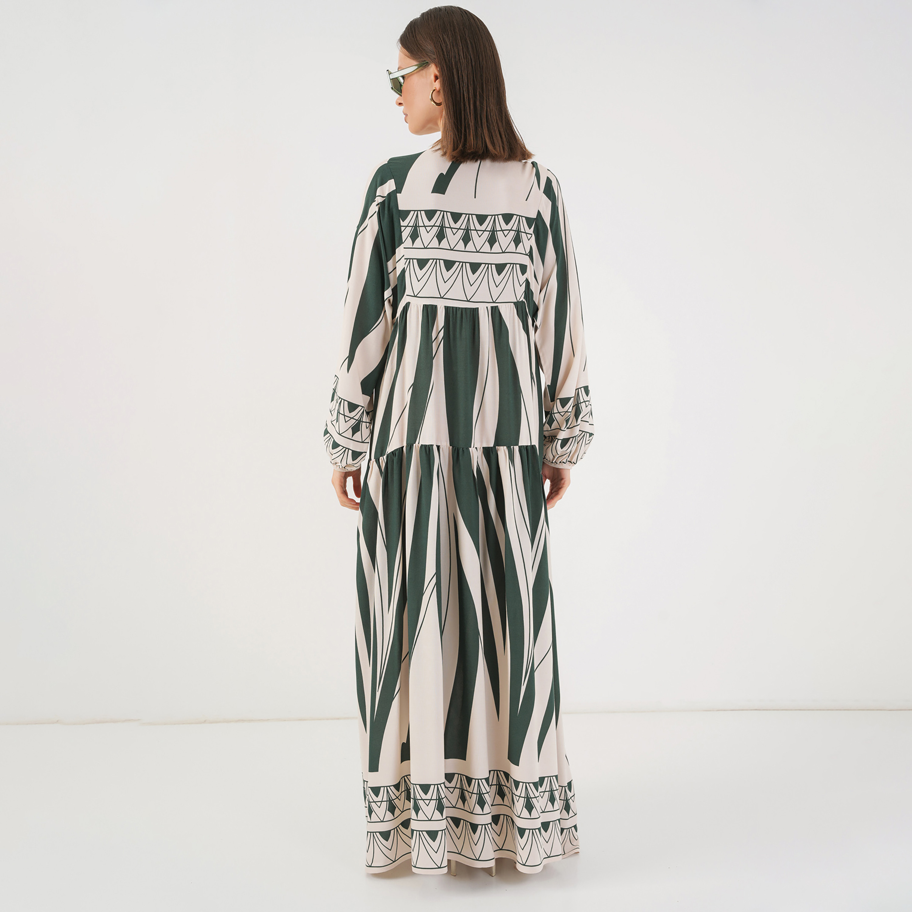 فستان ماكسي نسائي واسع بياقة ماندارين وطبعة ملونة من بيجدارت-women-clothing-dresses-image-8