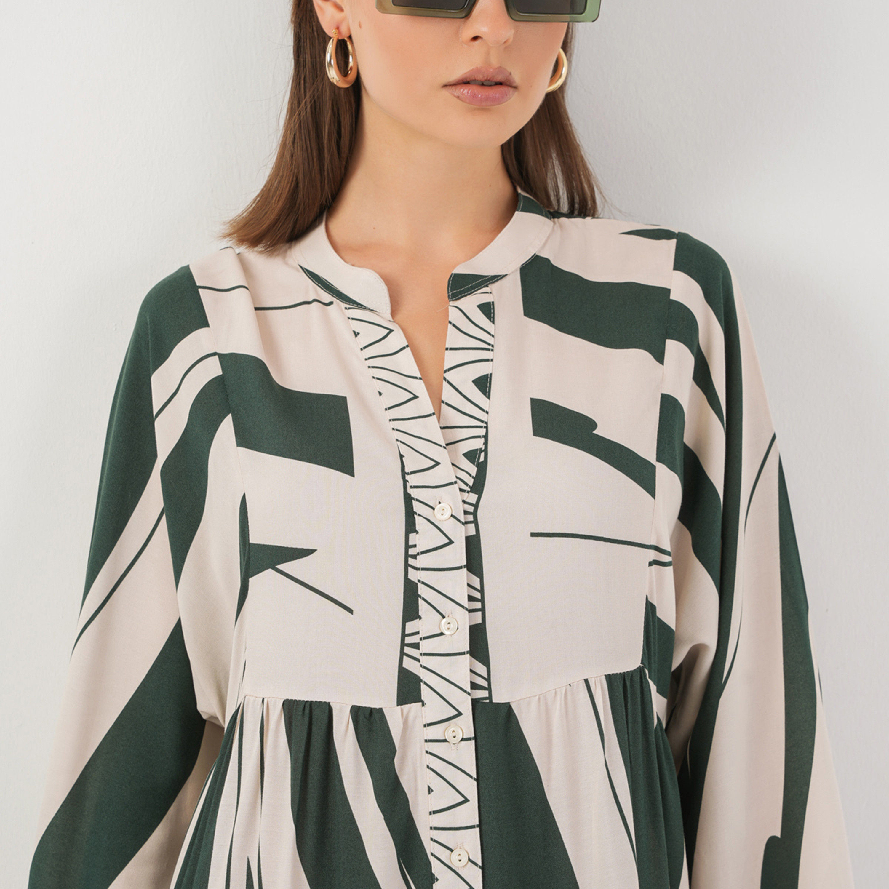 فستان ماكسي نسائي واسع بياقة ماندارين وطبعة ملونة من بيجدارت-women-clothing-dresses-image-10