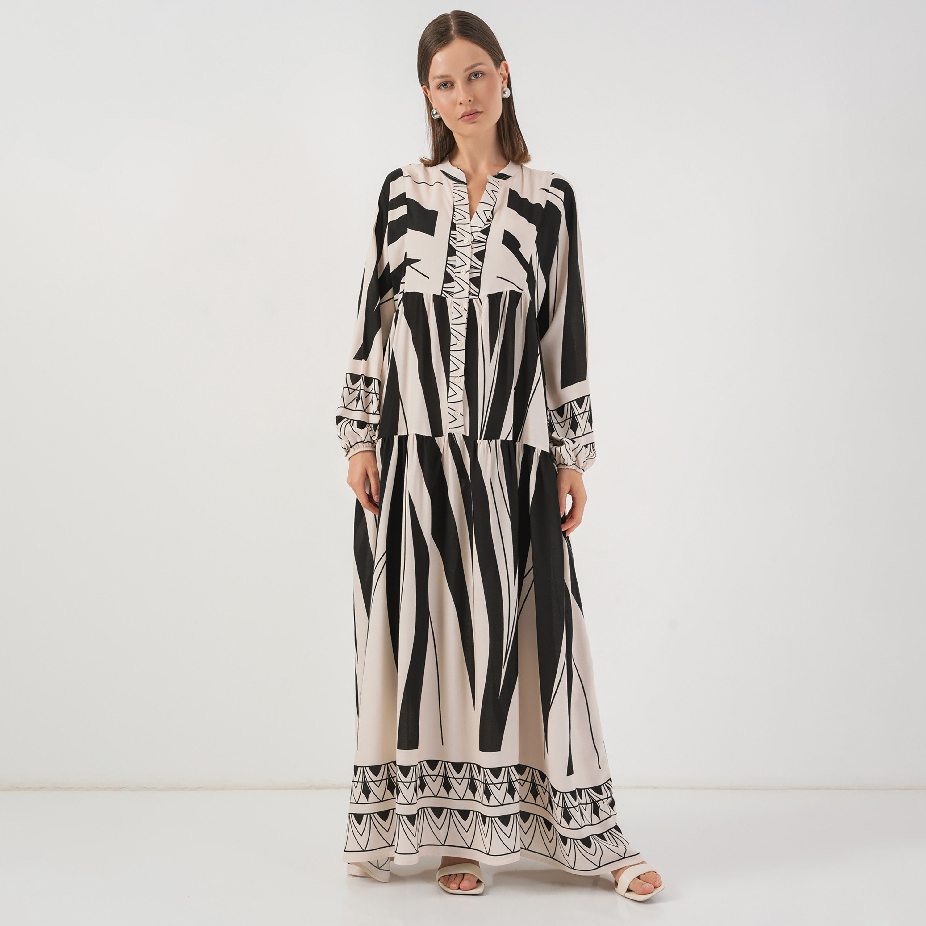 فستان ماكسي نسائي واسع بياقة ماندارين وطبعة ملونة من بيجدارت-women-clothing-dresses-image-1