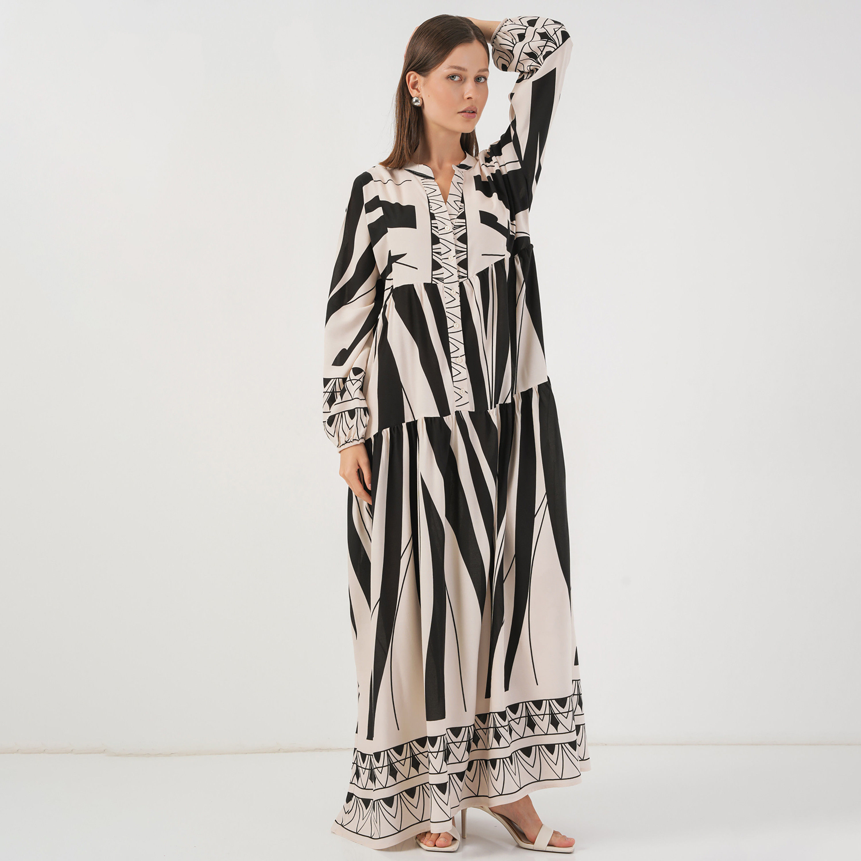 فستان ماكسي نسائي واسع بياقة ماندارين وطبعة ملونة من بيجدارت-women-clothing-dresses-image-4