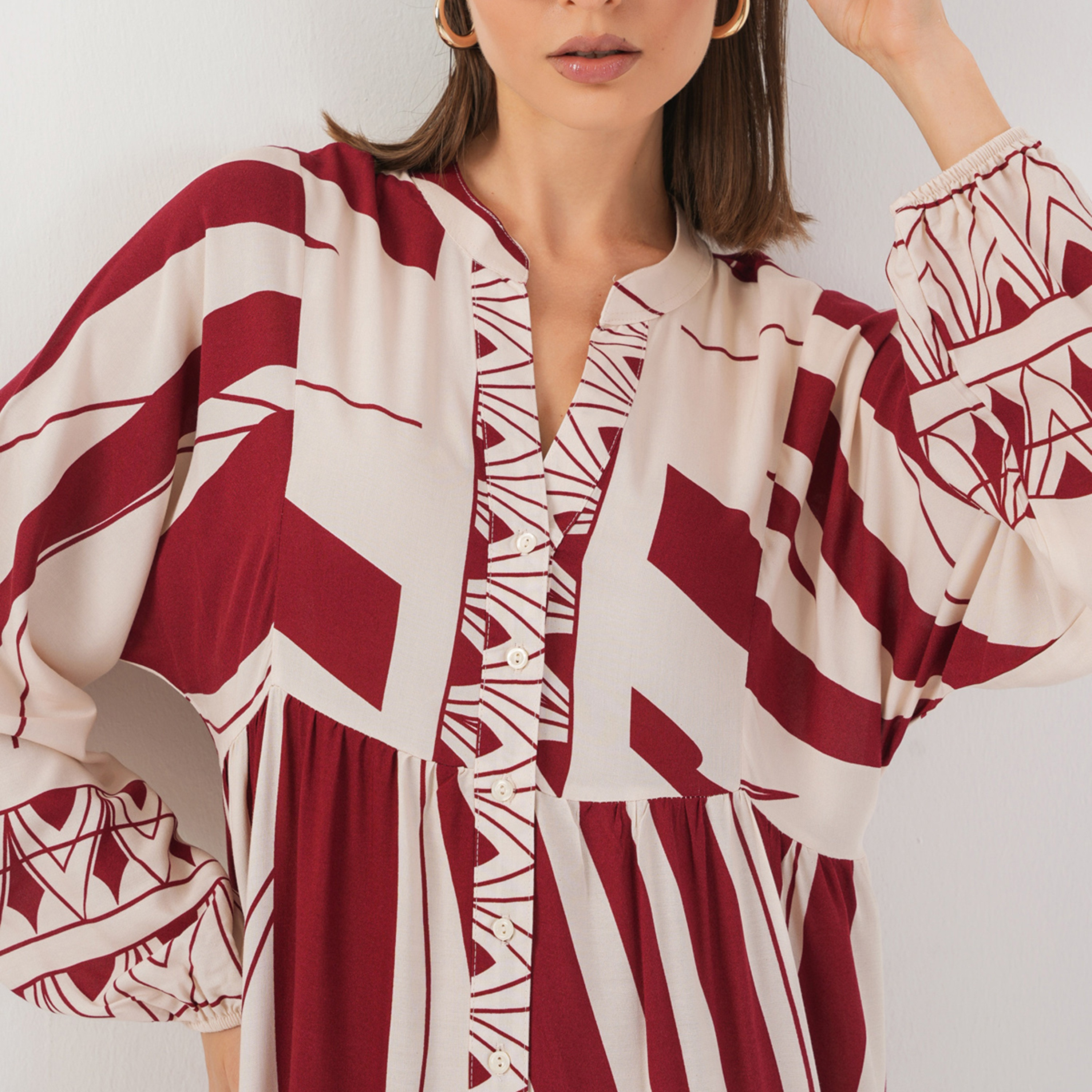 فستان ماكسي نسائي واسع بياقة ماندارين وطبعة ملونة من بيجدارت-women-clothing-dresses-image-14