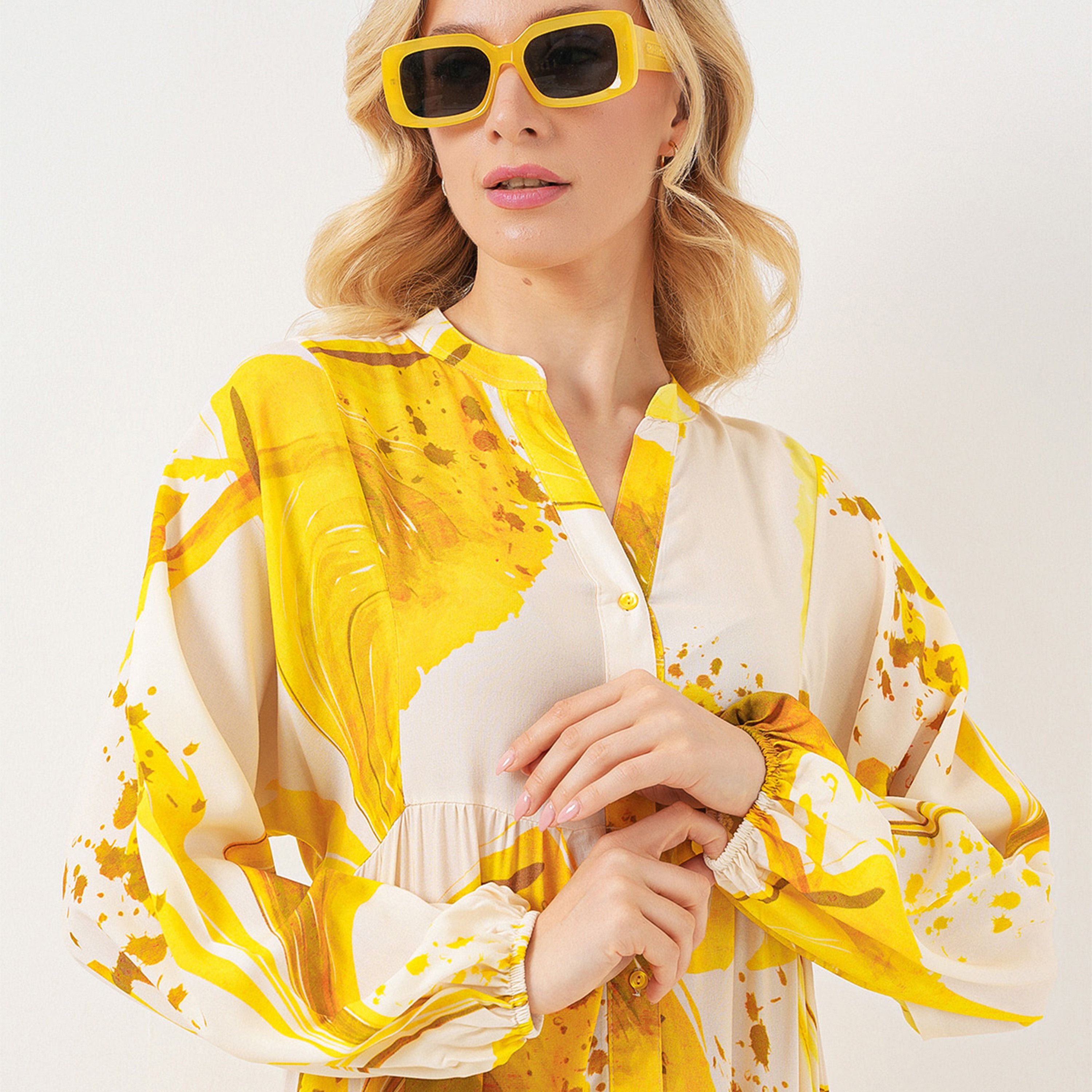 فستان ماكسي نسائي واسع بياقة ماندارين وطبعة تجريدية من بيجدارت-women-clothing-dresses-image-9