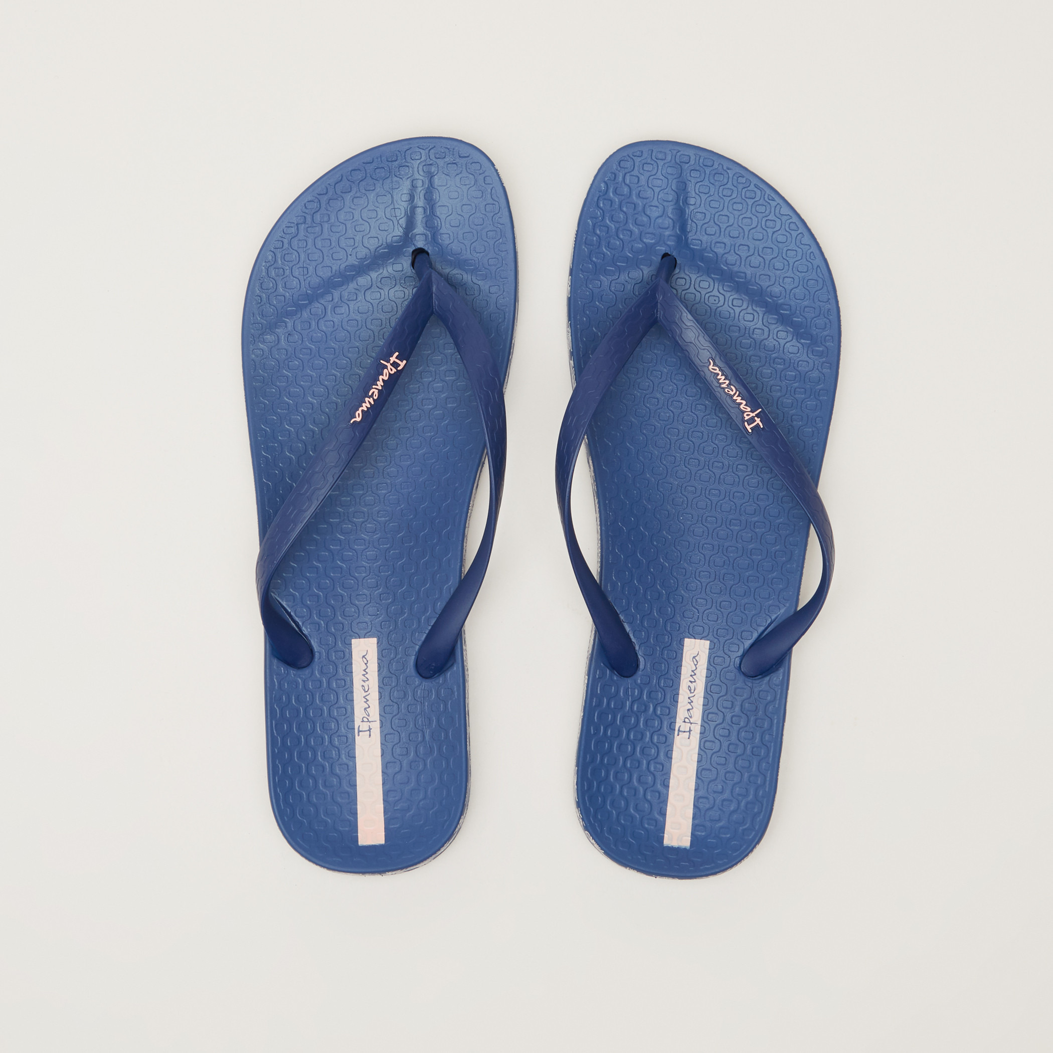 Ipanema Textured Flip Flops-women-shoes-flipflopsandslides-image-4