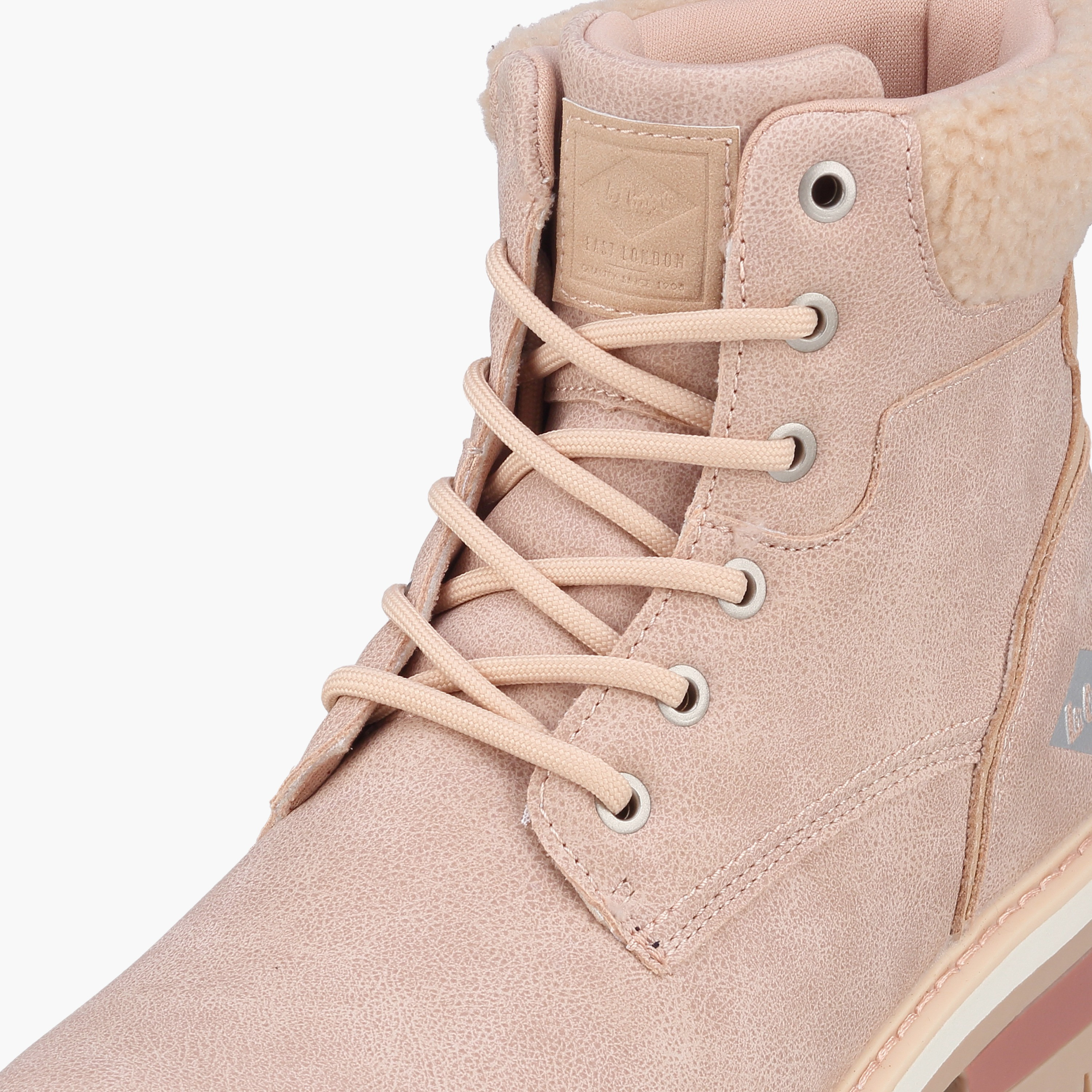 بوت بكاحل للنساء من الجلد الصناعي مع فرو صناعي ورباط إغلاق من لي كوبر-women-shoes-boots-image-4