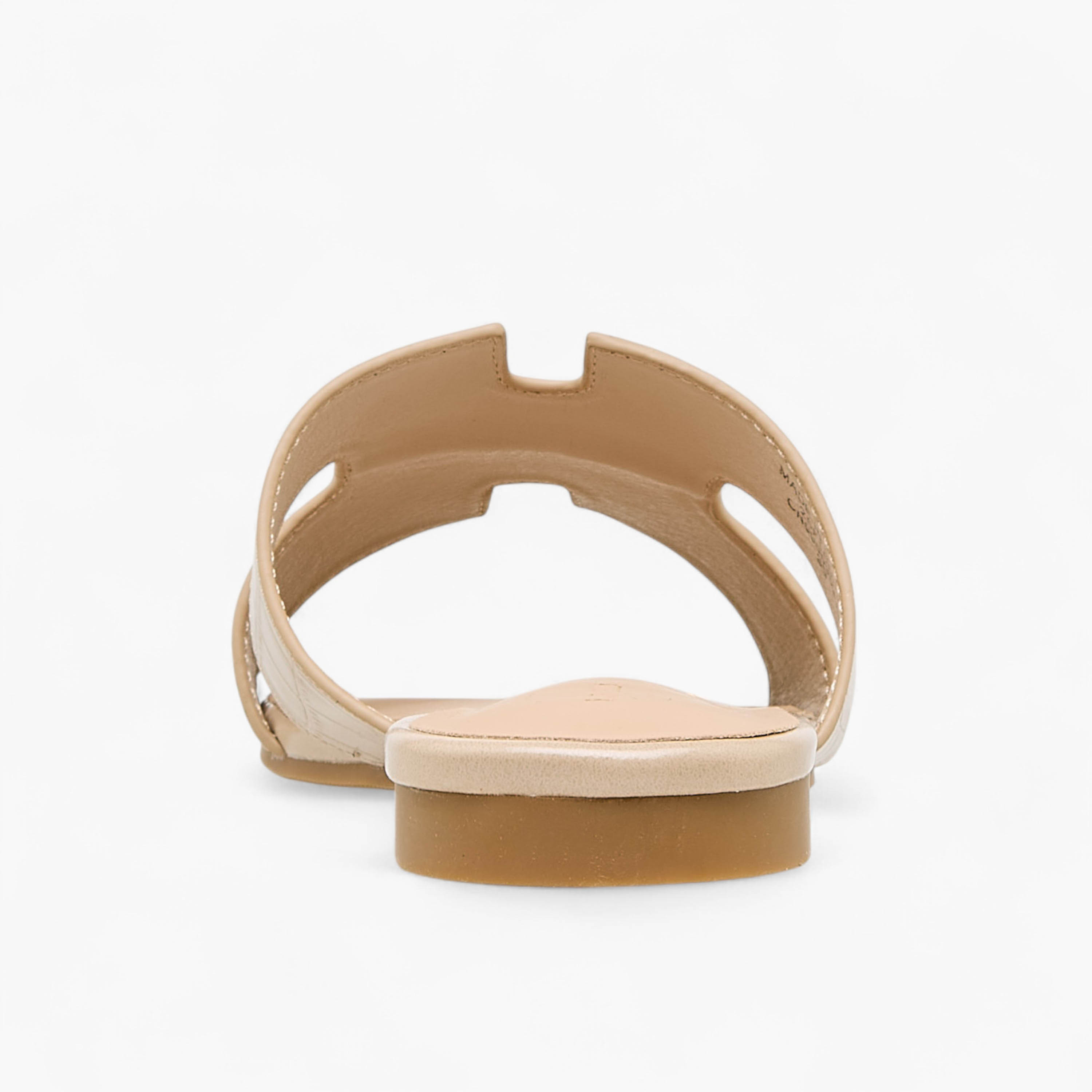 Flora Bella Women Cutout Detail Sandals-women-shoes-flats-sandals-image-5
