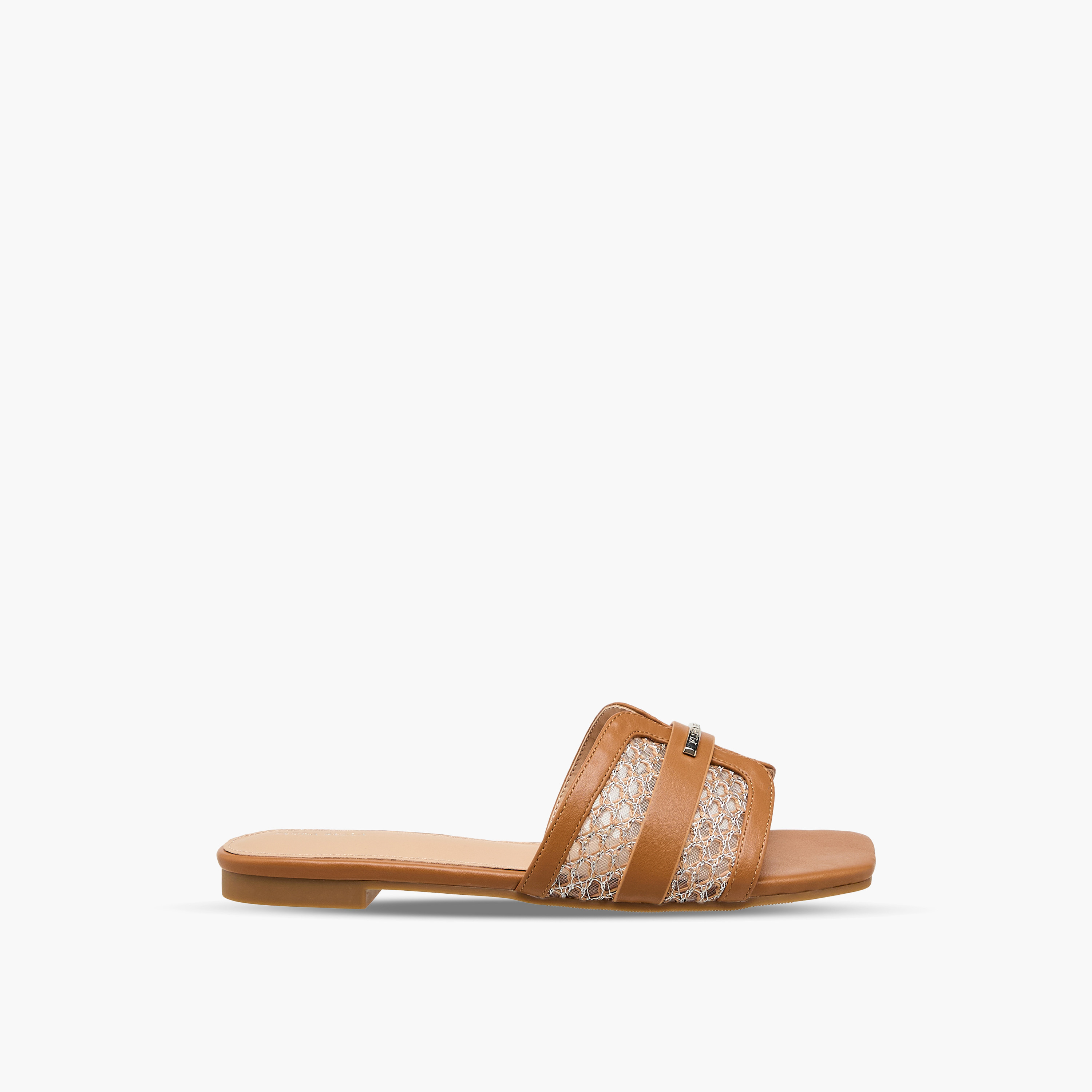 صندل بتفاصيل شبك للنساء من فلورا بيلا-women-shoes-flats-sandals-image-3