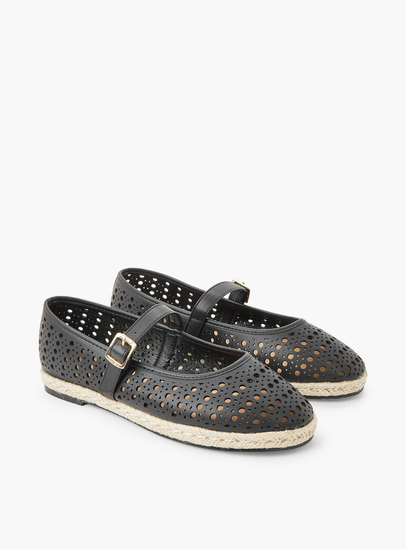 حذاء ماري جين إسبادريل بتفاصيل مثقبة للنساء من بيبرمنت-women-shoes-flats-espadrilles-image-1