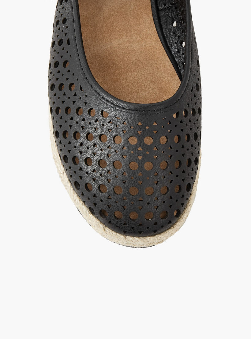 حذاء ماري جين إسبادريل بتفاصيل مثقبة للنساء من بيبرمنت-women-shoes-flats-espadrilles-image-5