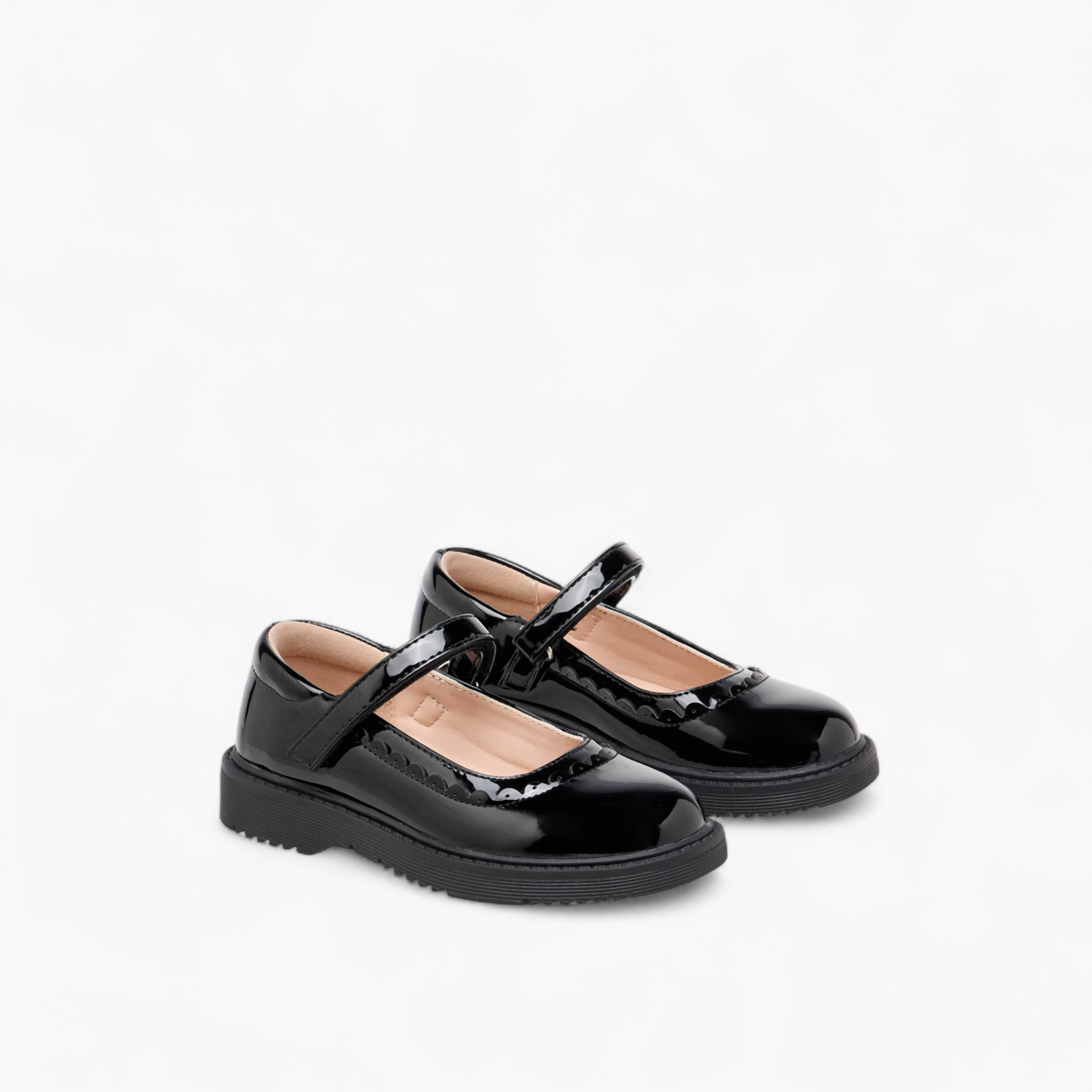 حذاء ماري جين مدرسي بشريط إغلاق لاصق وتفاصيل كشكش من فلورا بيلا-girls-shoes-schoolshoes-image-1