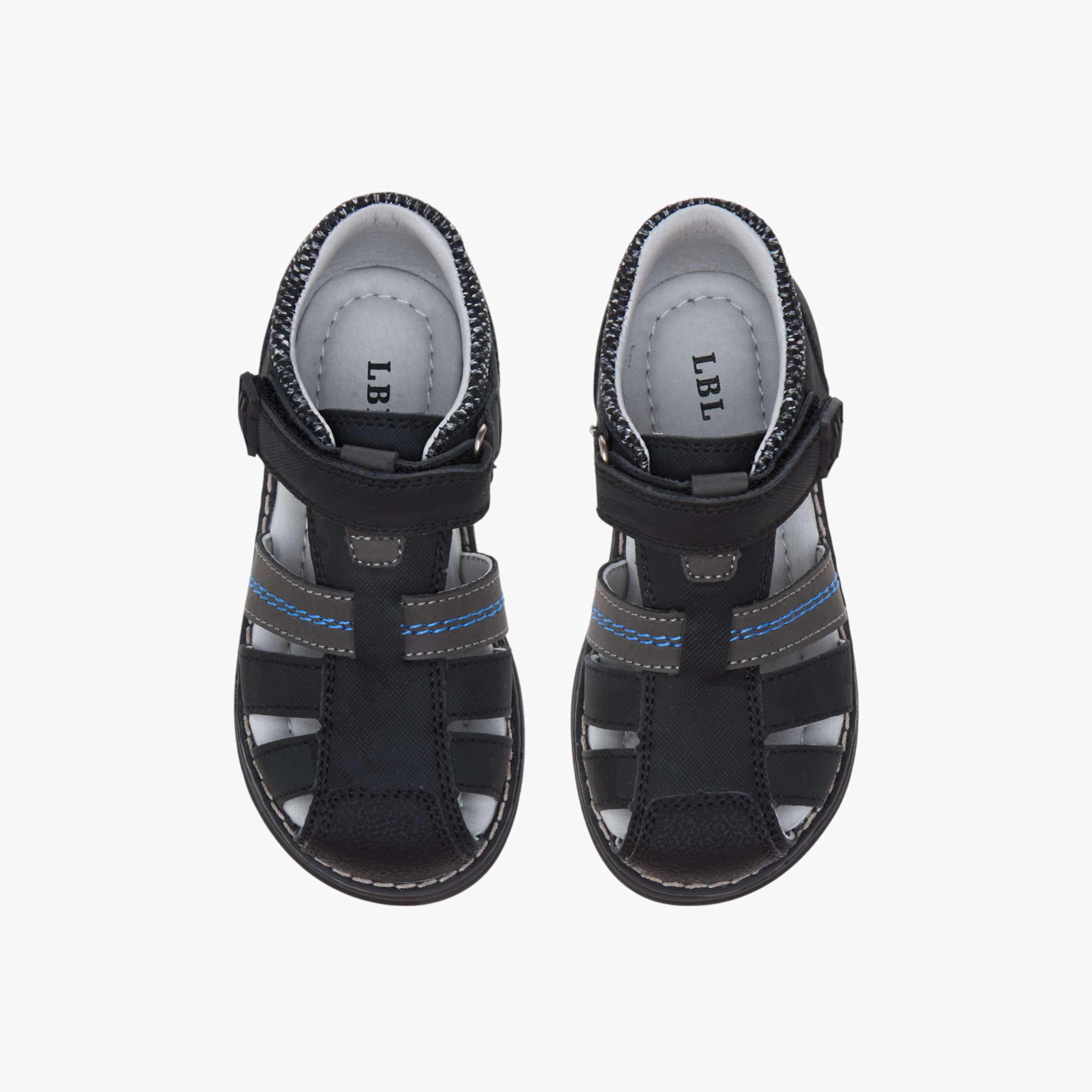 صندل بأحزمة وشريط إغلاق لاصق من إل بي إل من شو إكسبريس-boys-shoes-sandals-image-4