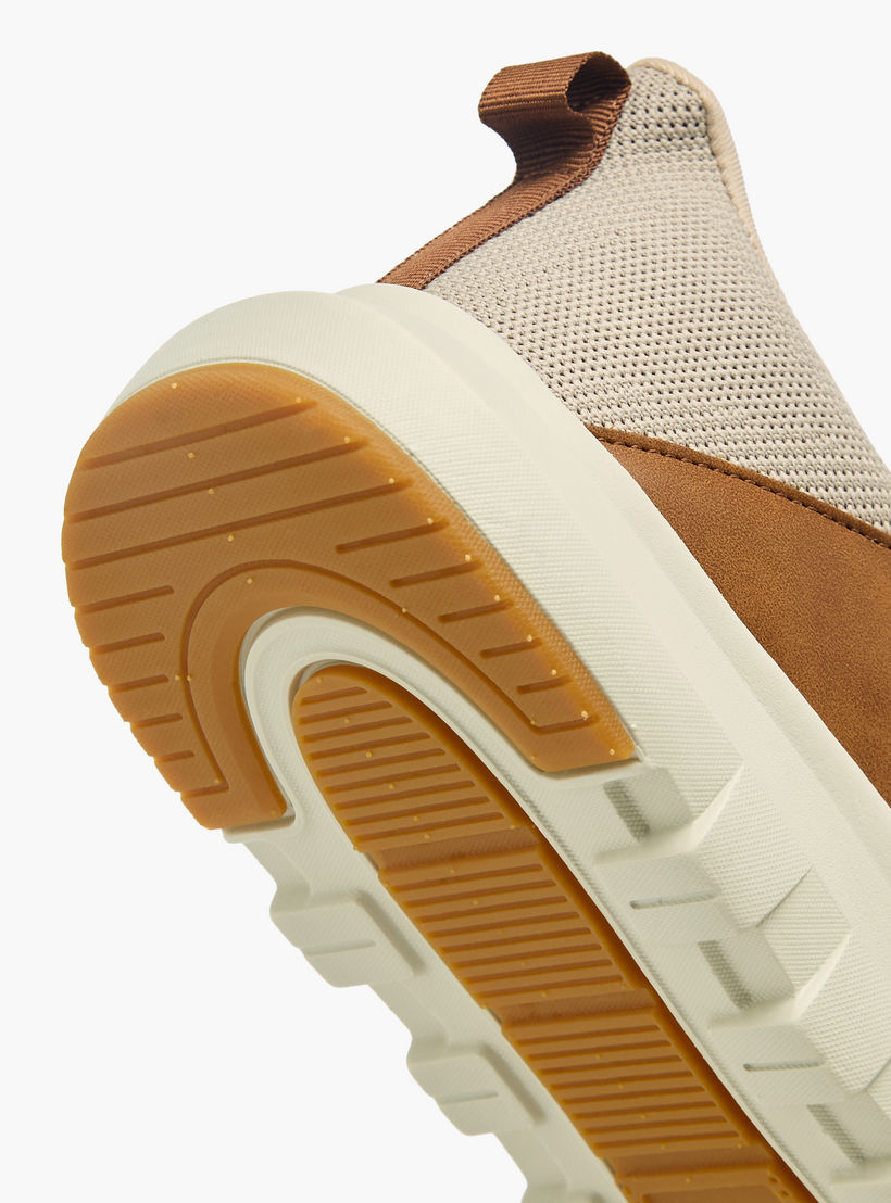 حذاء سنيكرز سهل الارتداء بطول الكاحل للرجال من لو كونفورت-men-shoes-sneakers-image-5