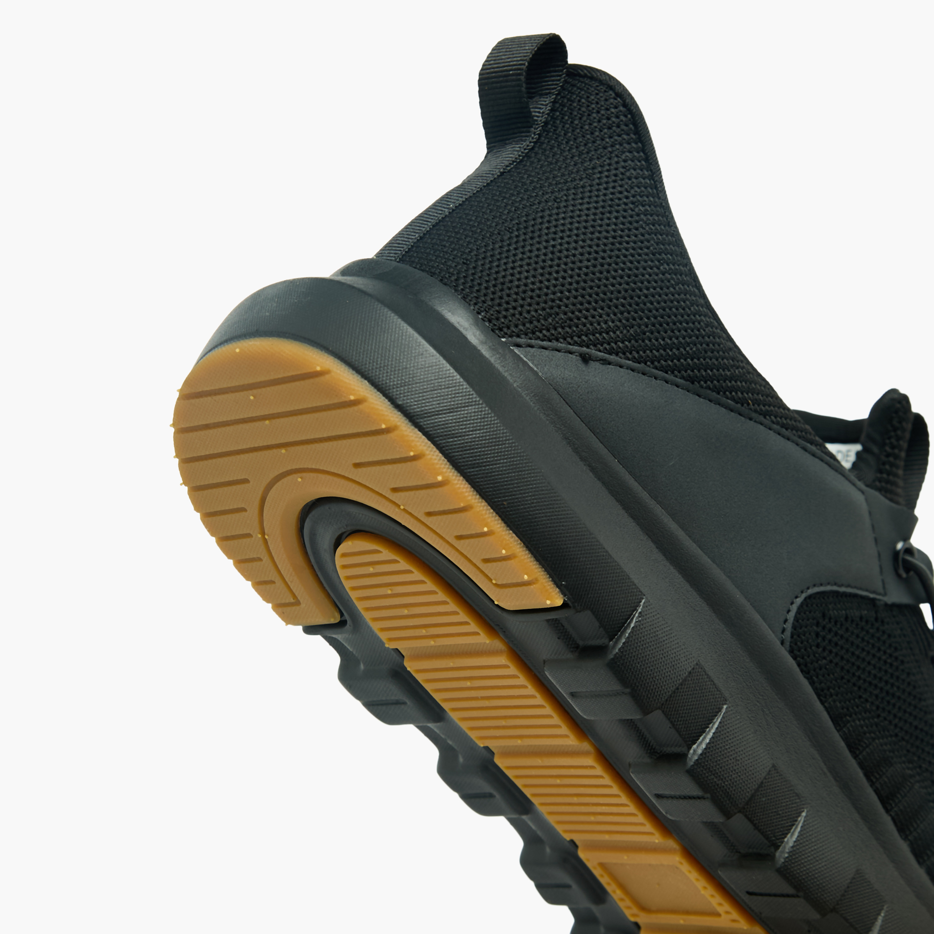 حذاء سنيكرز سهل الارتداء بطول الكاحل للرجال من لو كونفورت-men-shoes-sneakers-image-5