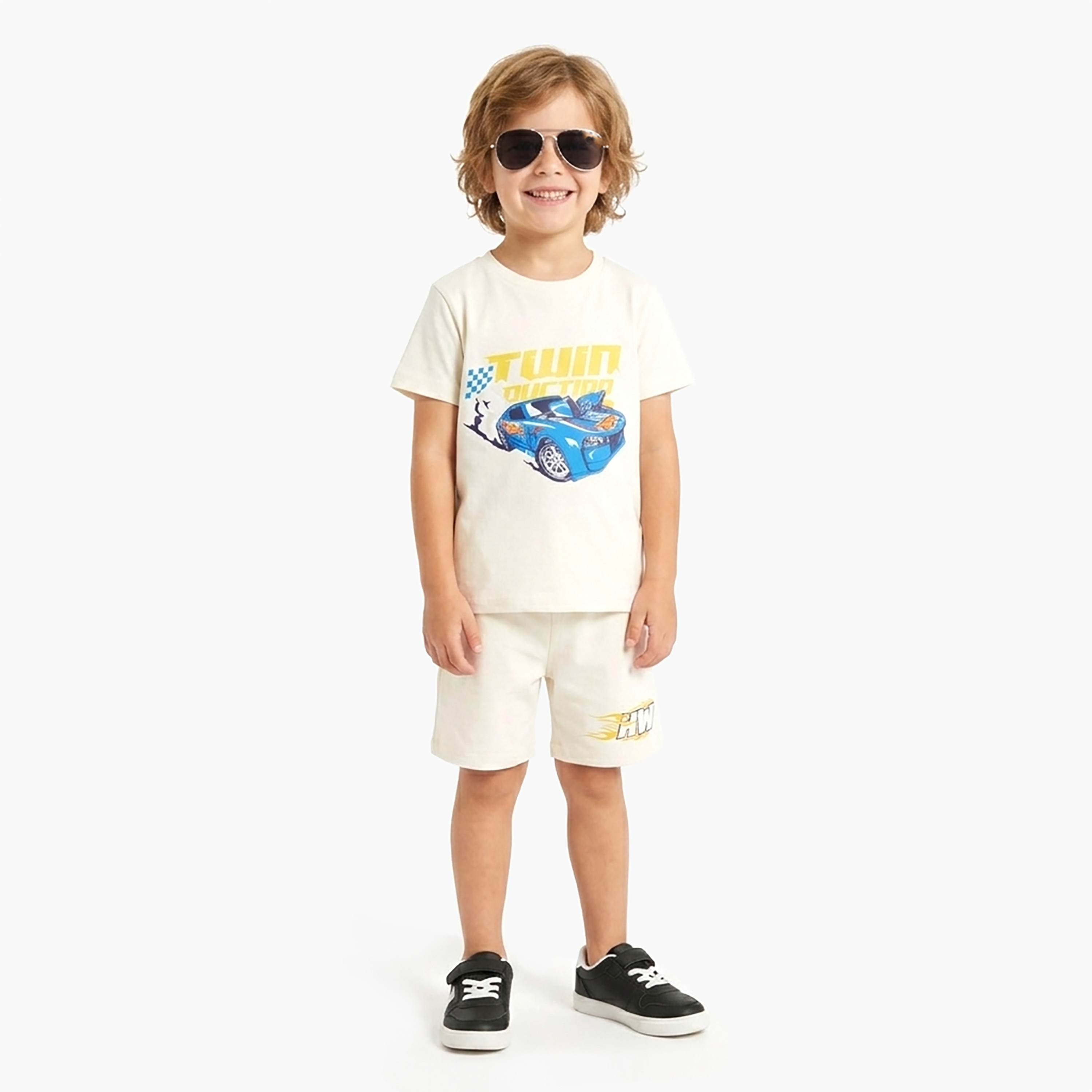 طقم من قطعتين: تي شيرت مطبوع وشورت هوت ويلز-boys-clothing-setsandcoords-image-1