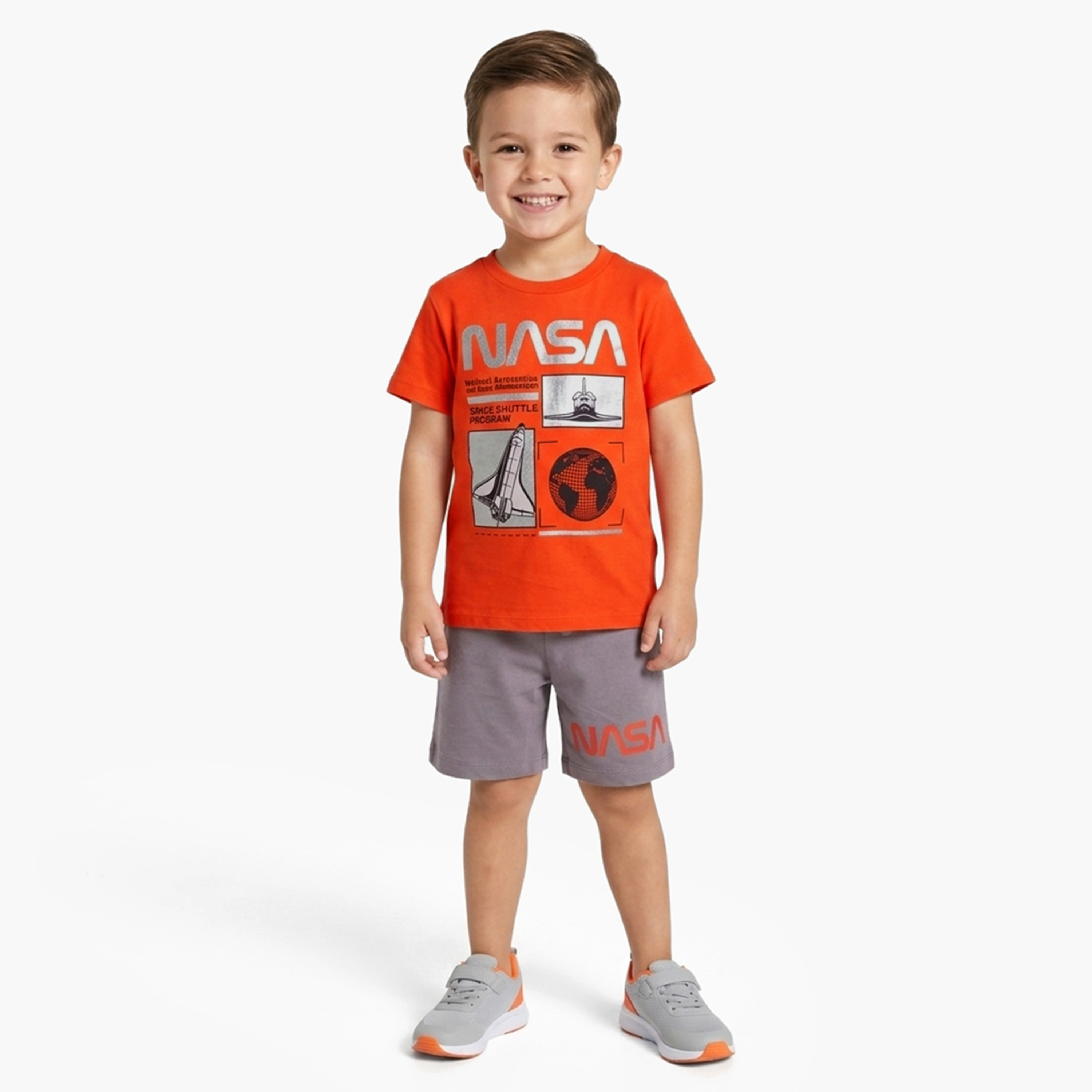 طقم تيشيرت وشورت قطني بطبعة ناسا-boys-clothing-setsandcoords-image-1