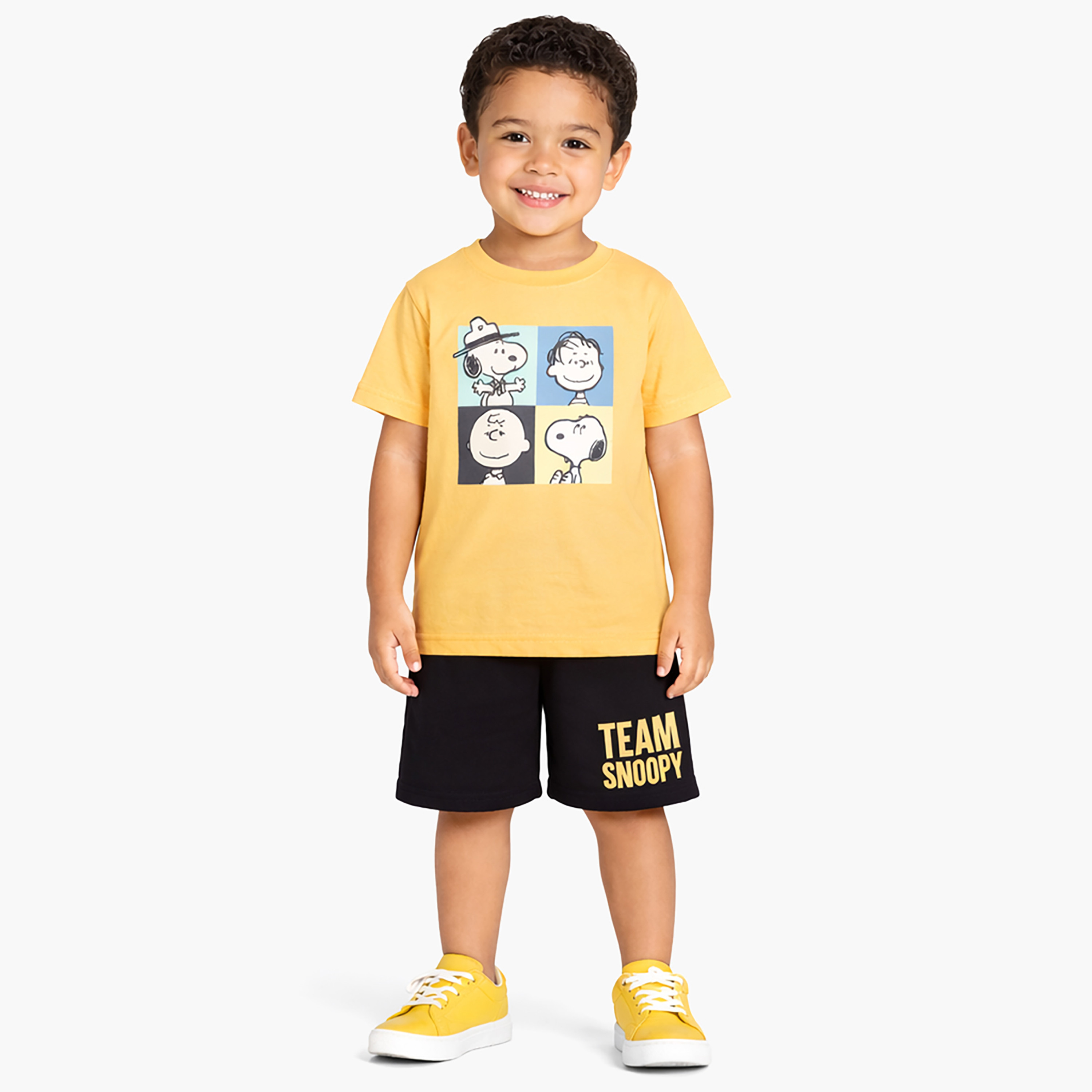 طقم تيشيرت وشورت قطني بطبعة بيناتس-boys-clothing-setsandcoords-image-1