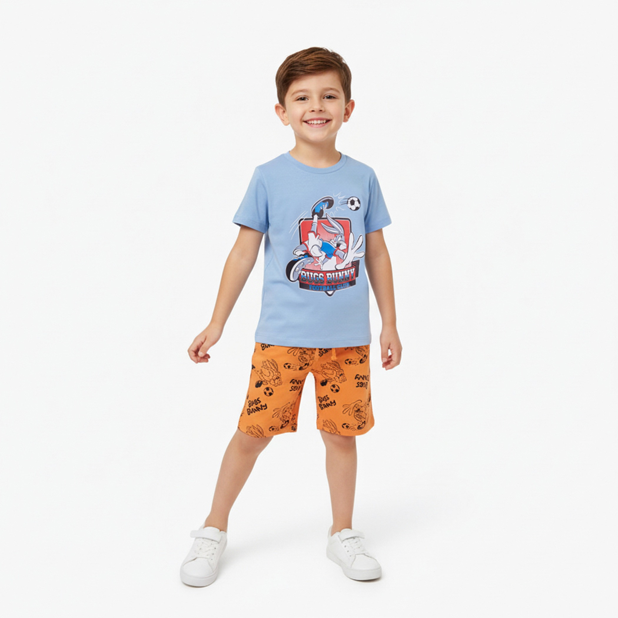 طقم تيشيرت وشورت قطني بطبعة باجز باني-boys-clothing-setsandcoords-image-1