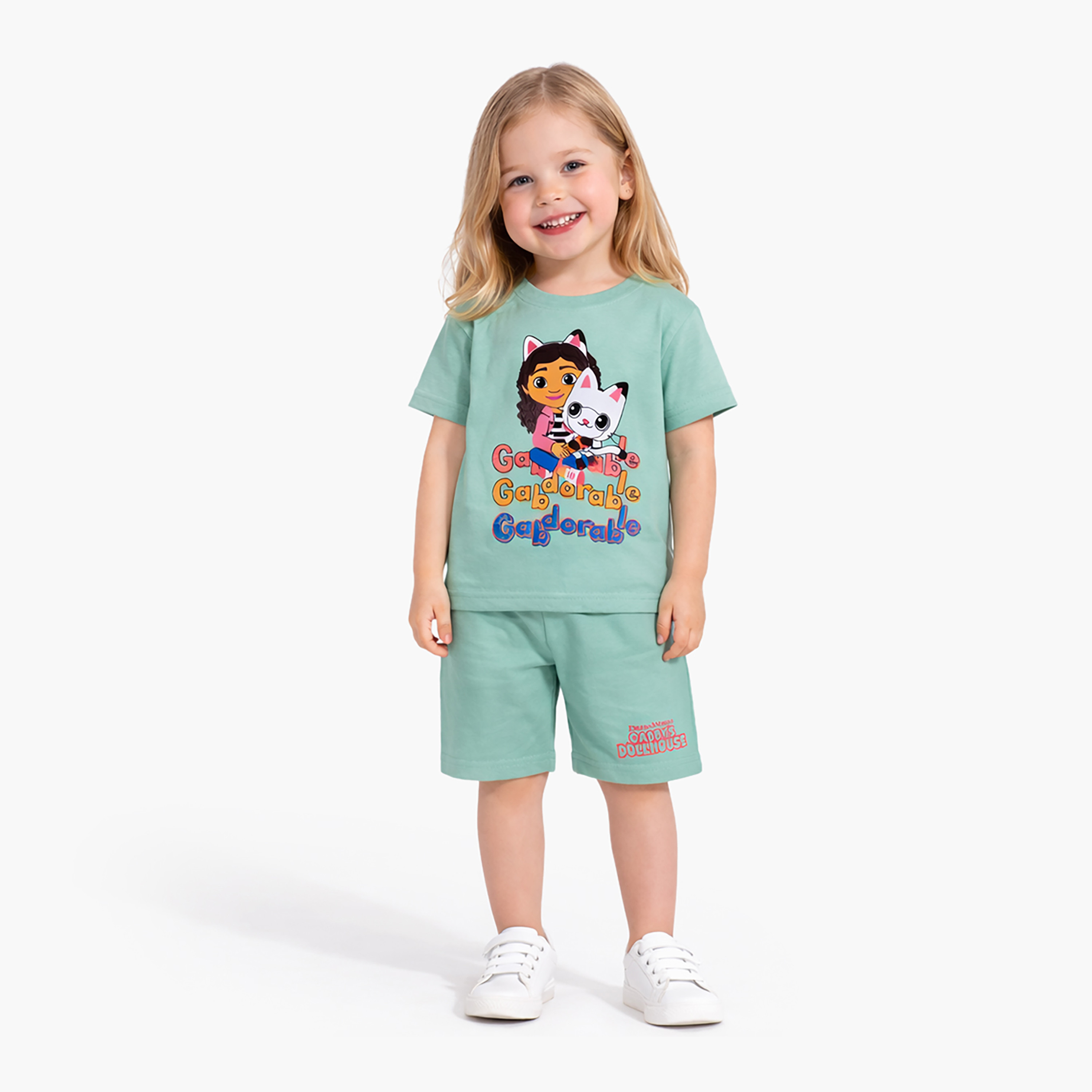طقم تيشيرت وشورت قطني بطبعة غابيز دول هاوس-girls-clothing-setsandcoords-image-1
