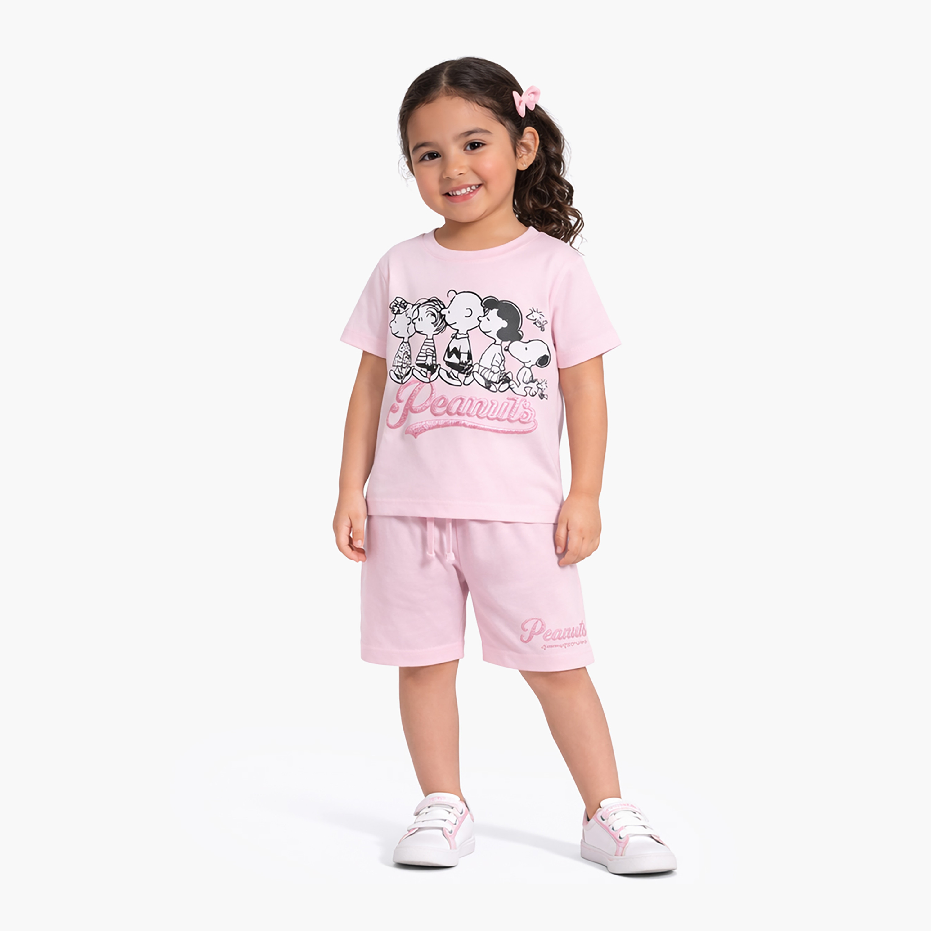 طقم تيشيرت وشورت قطني بطبعة بيناتس-girls-clothing-setsandcoords-image-7