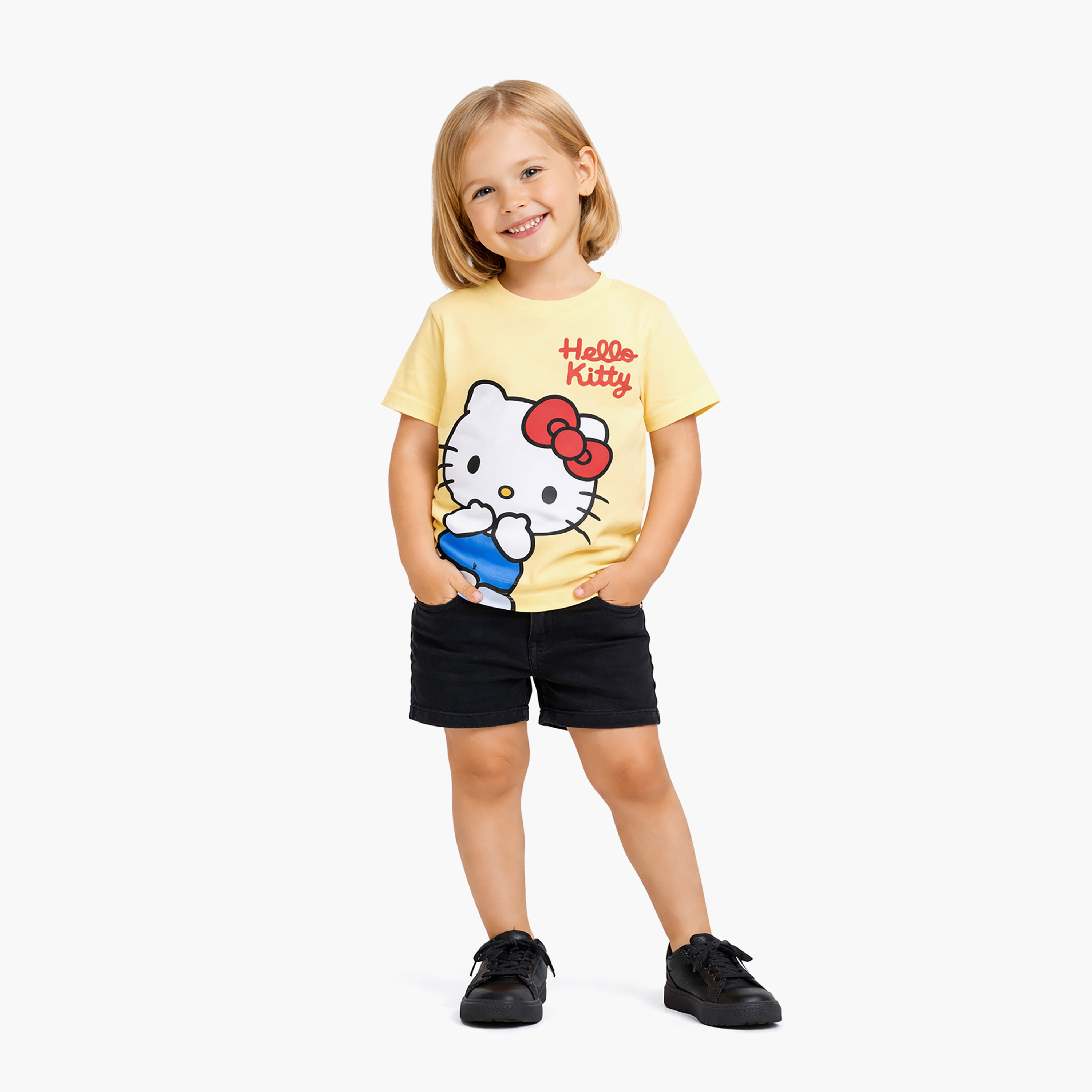 تي شيرت بأكمام قصيرة ورقبة دائرية بطبعة هالو كيتي-girls-clothing-tshirts-image-1