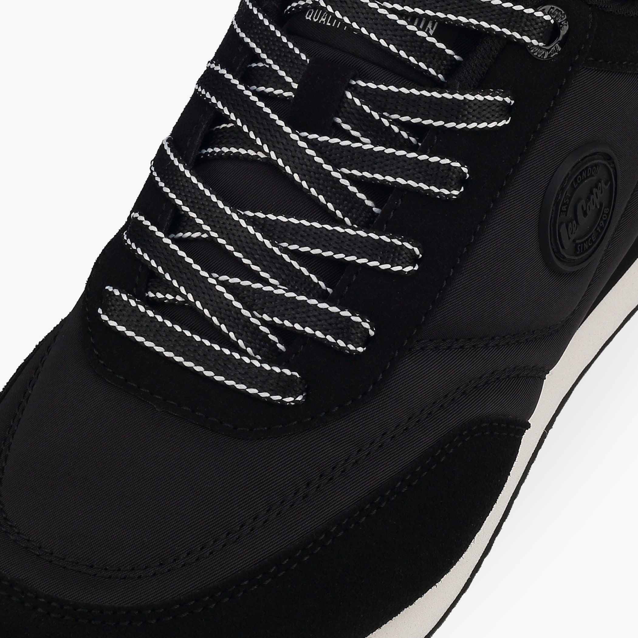 حذاء سنيكرز برقبة كاحل برباط للنساء من لي كوبر-women-shoes-sneakers-image-4