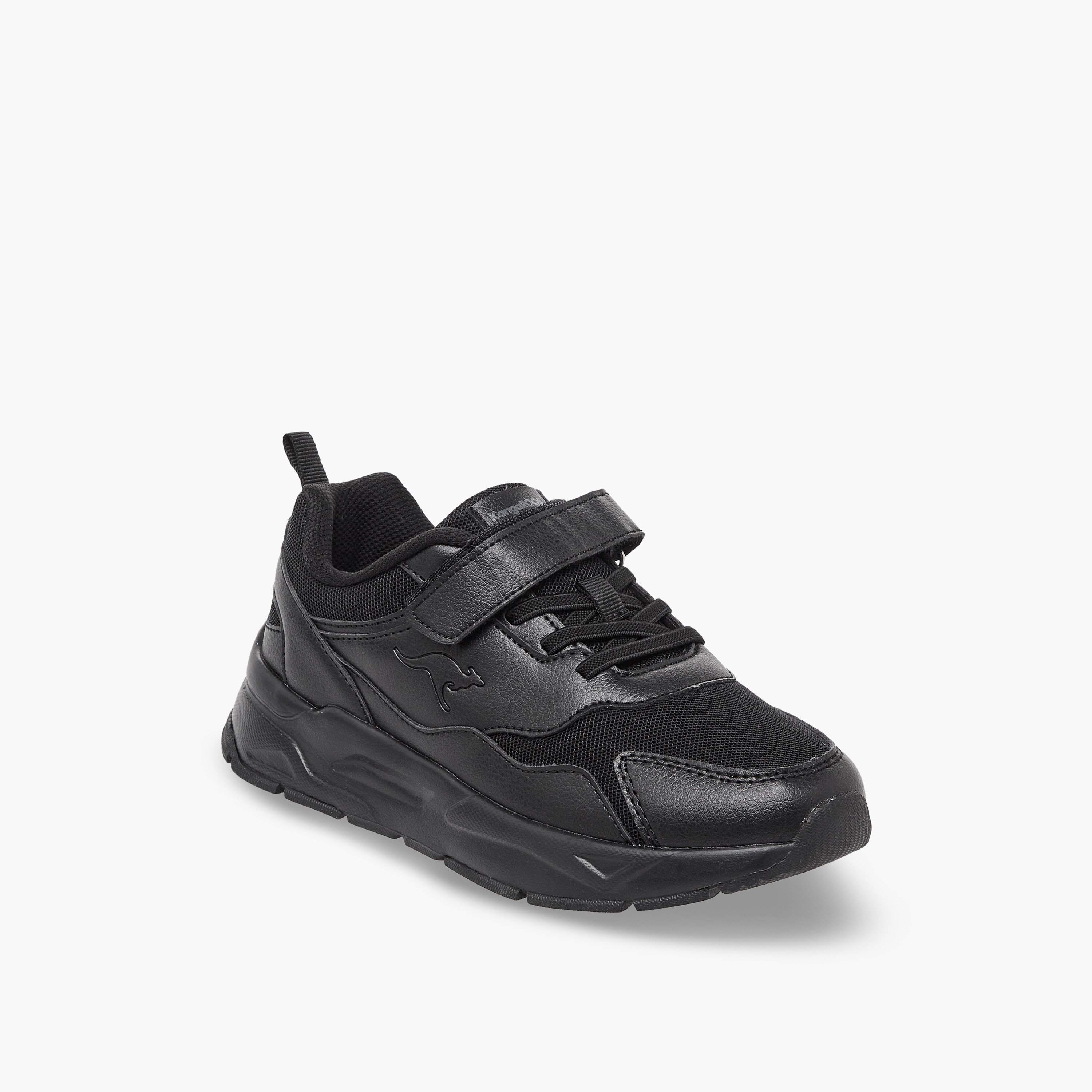 حذاء مدرسي للأطفال بشريط إغلاق لاصق من كانغاروز-sports-boys-shoes-image-2
