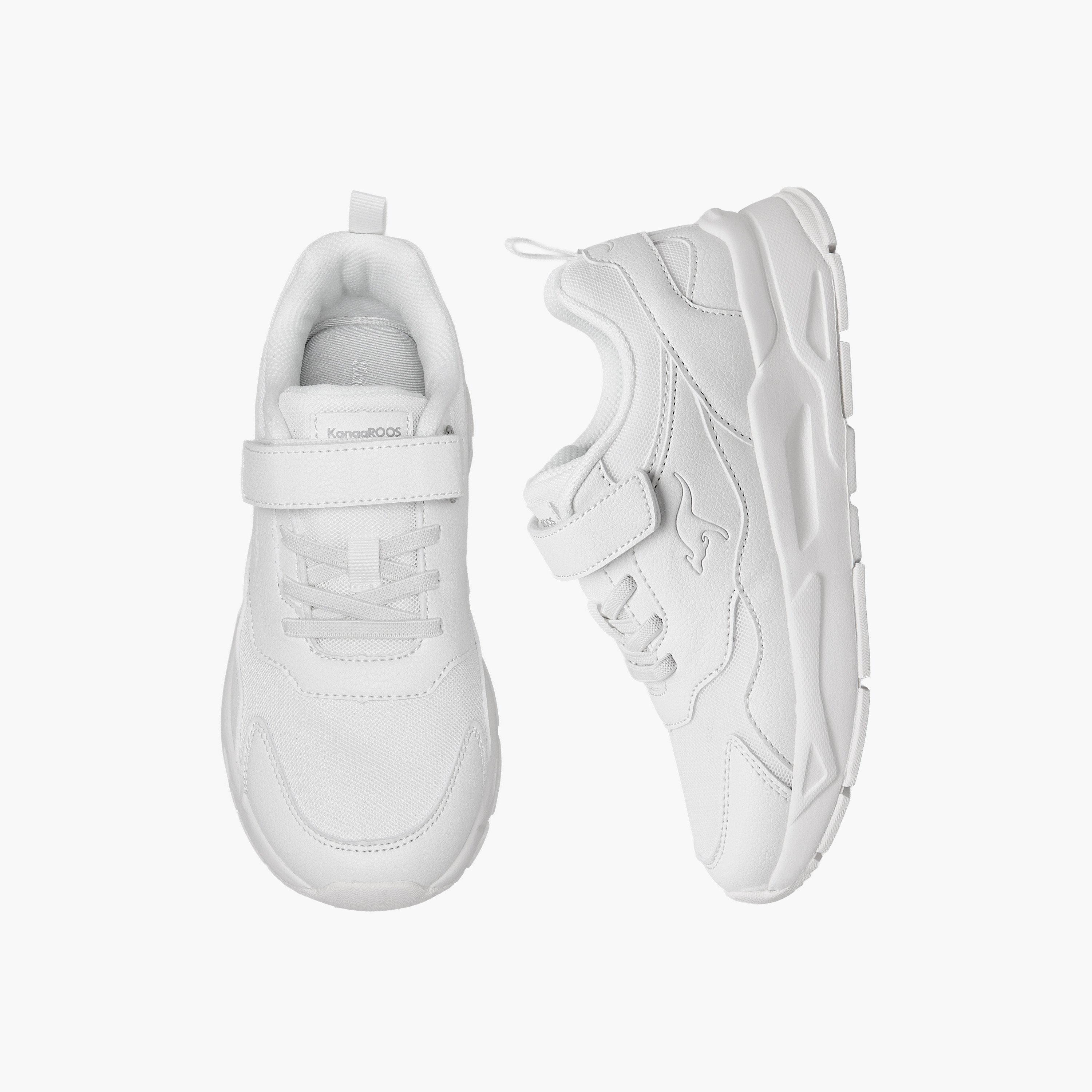 حذاء مدرسي للأطفال بشريط إغلاق لاصق من كانغاروز-sports-boys-shoes-image-1