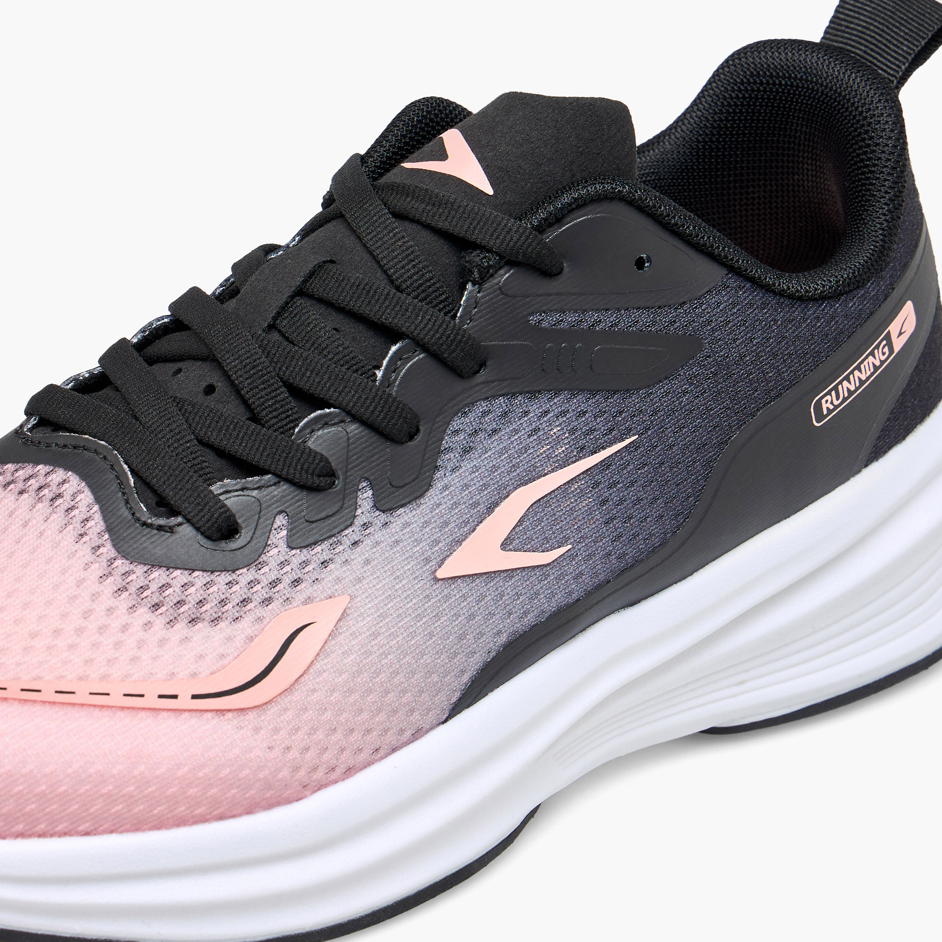 حذاء رياضي بلون متدرج ورباط إغلاق للنساء من داش-sports-women-shoes-image-7
