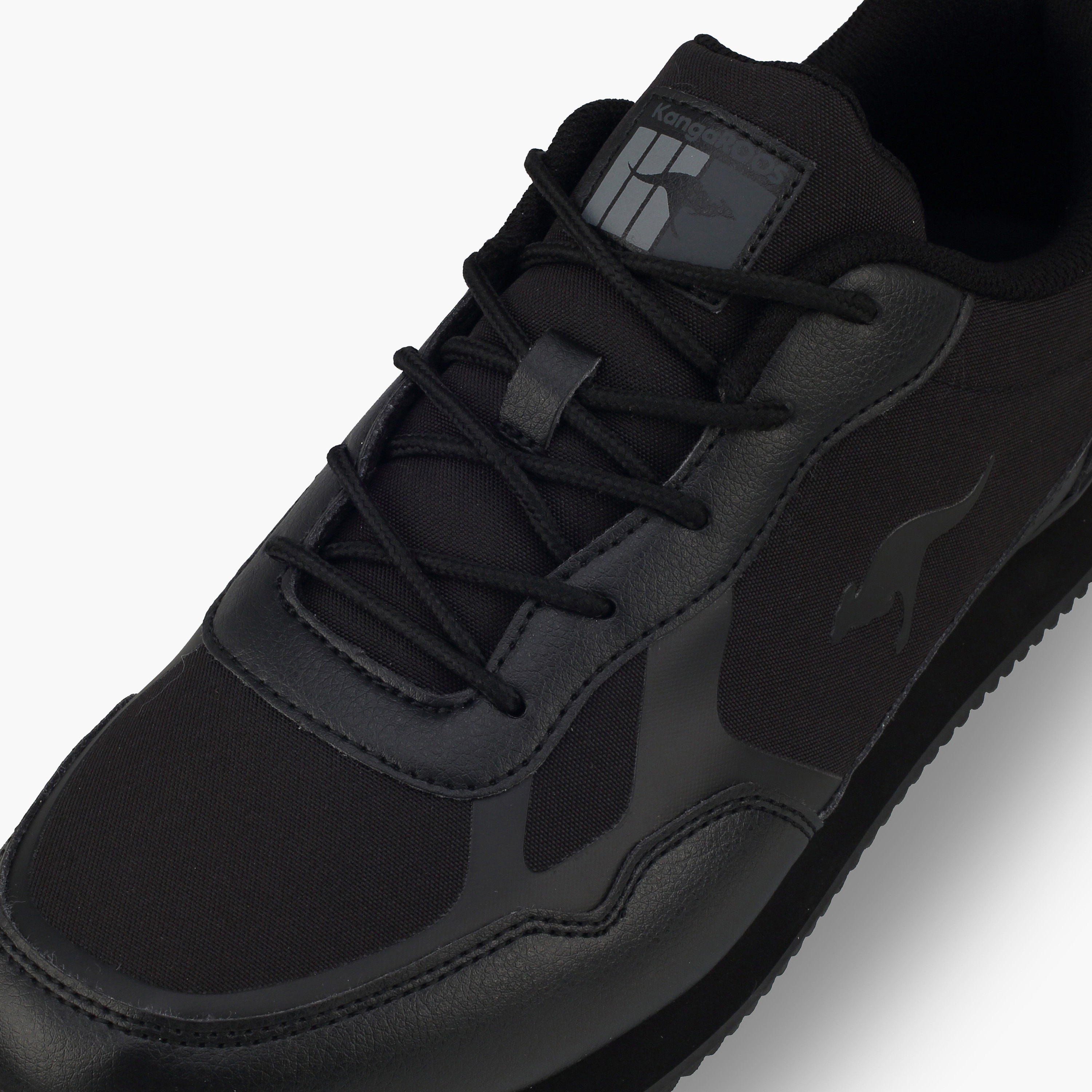 حذاء رياضي للرجال برباط كانغاروز-men-shoes-sneakers-image-4