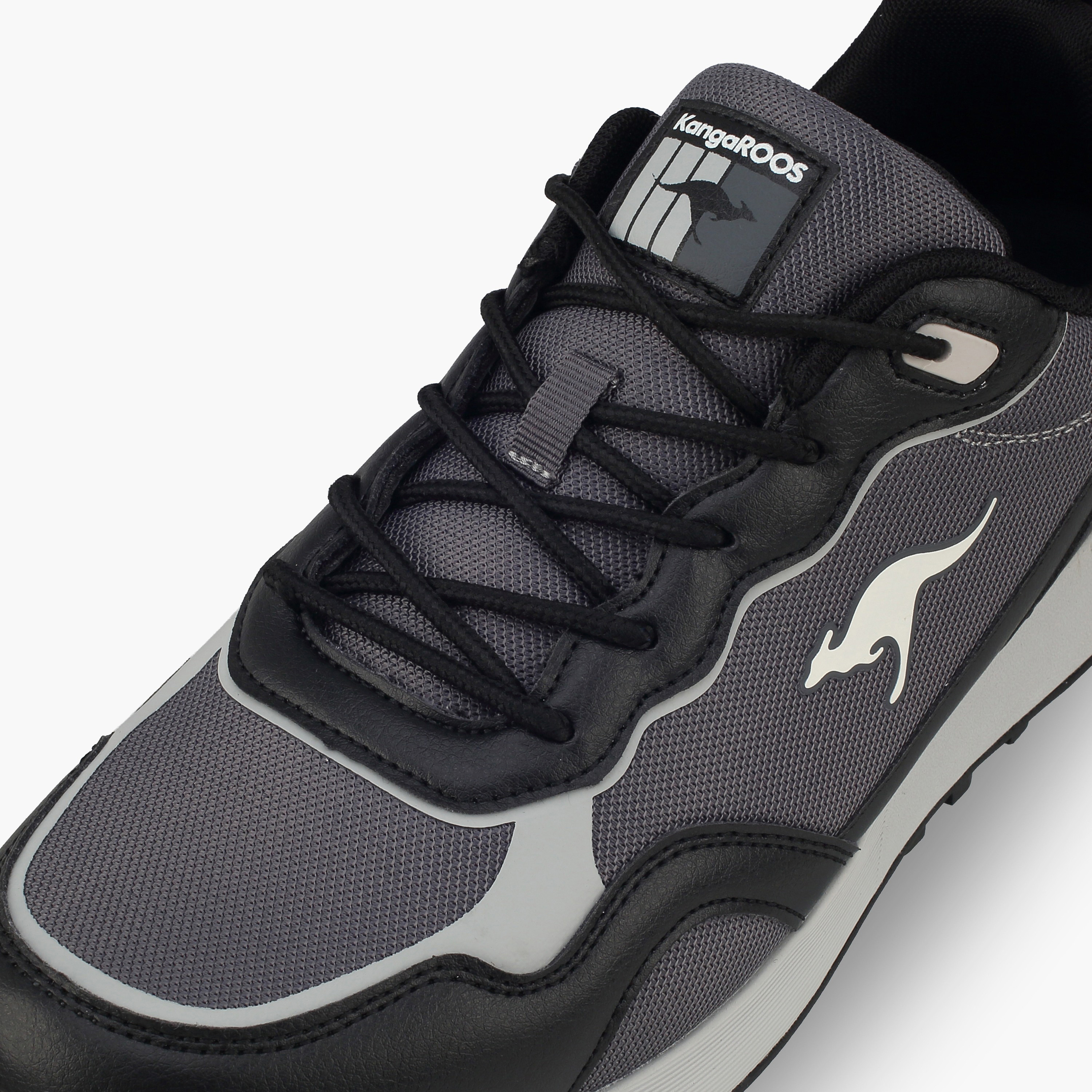 حذاء رياضي برباط للرجال من كانجارووز-men-shoes-sneakers-image-4