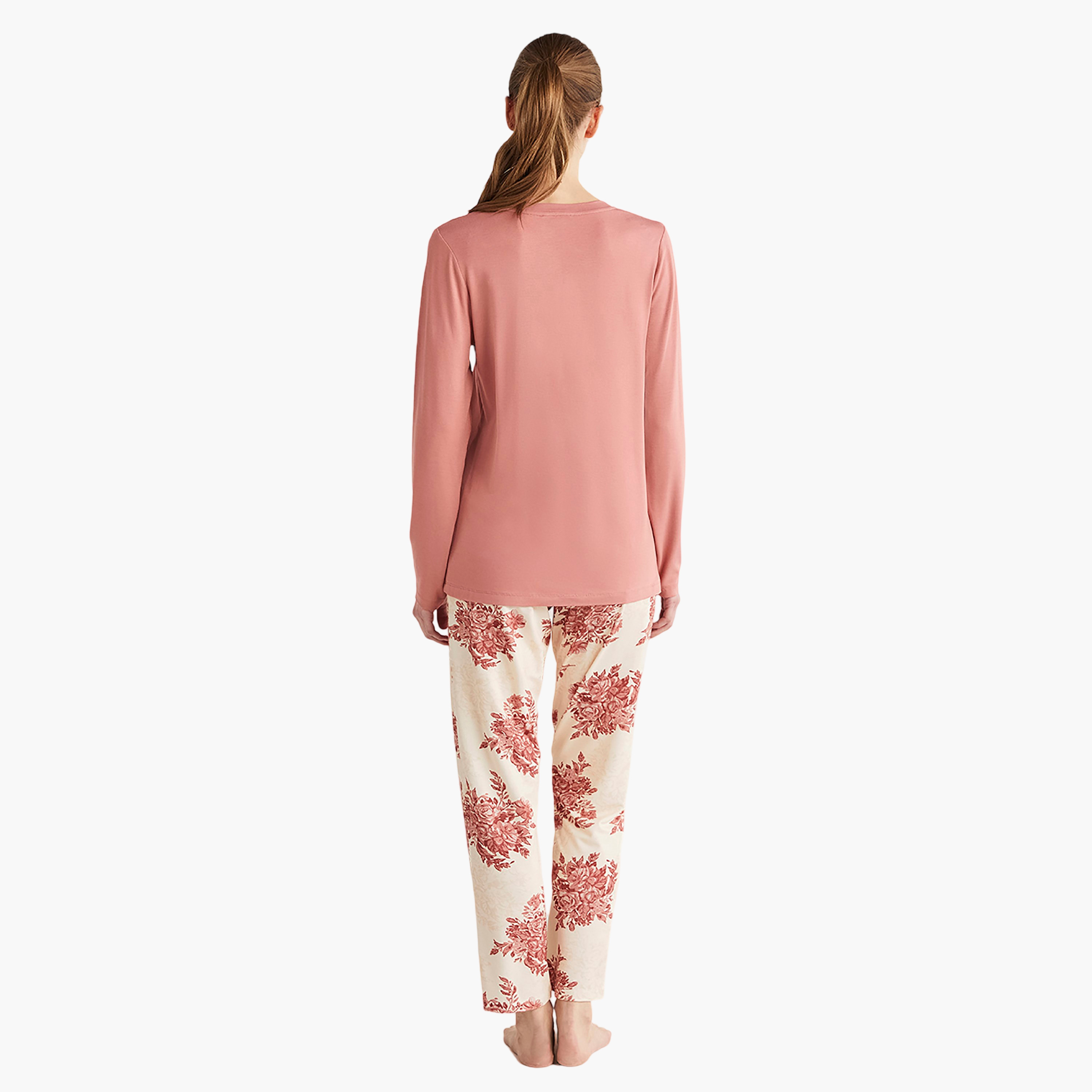 طقم بيجامة مع تي شيرت بفتحة رقبة V وقميص بيجامة نسائي من كاثرينز-women-clothing-nightwear-pyjamas-longsets-image-4