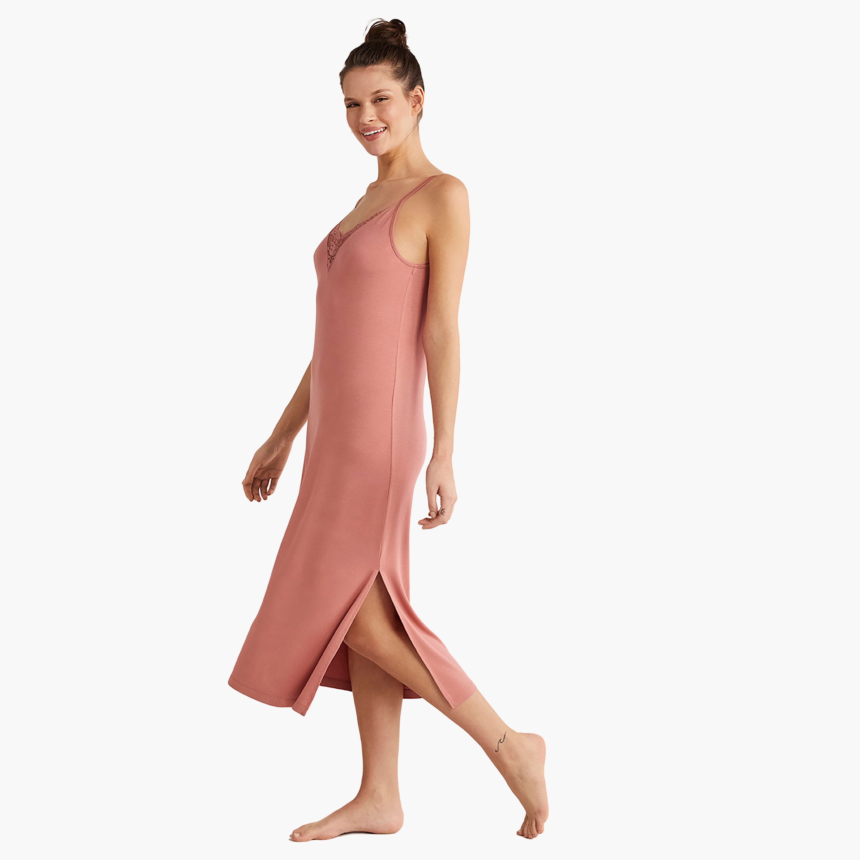 طقم رداء مع فستان منقوش برقبة دائرية وروب نسائي من كاثرينز-women-clothing-nightwear-pyjamas-longsets-image-6