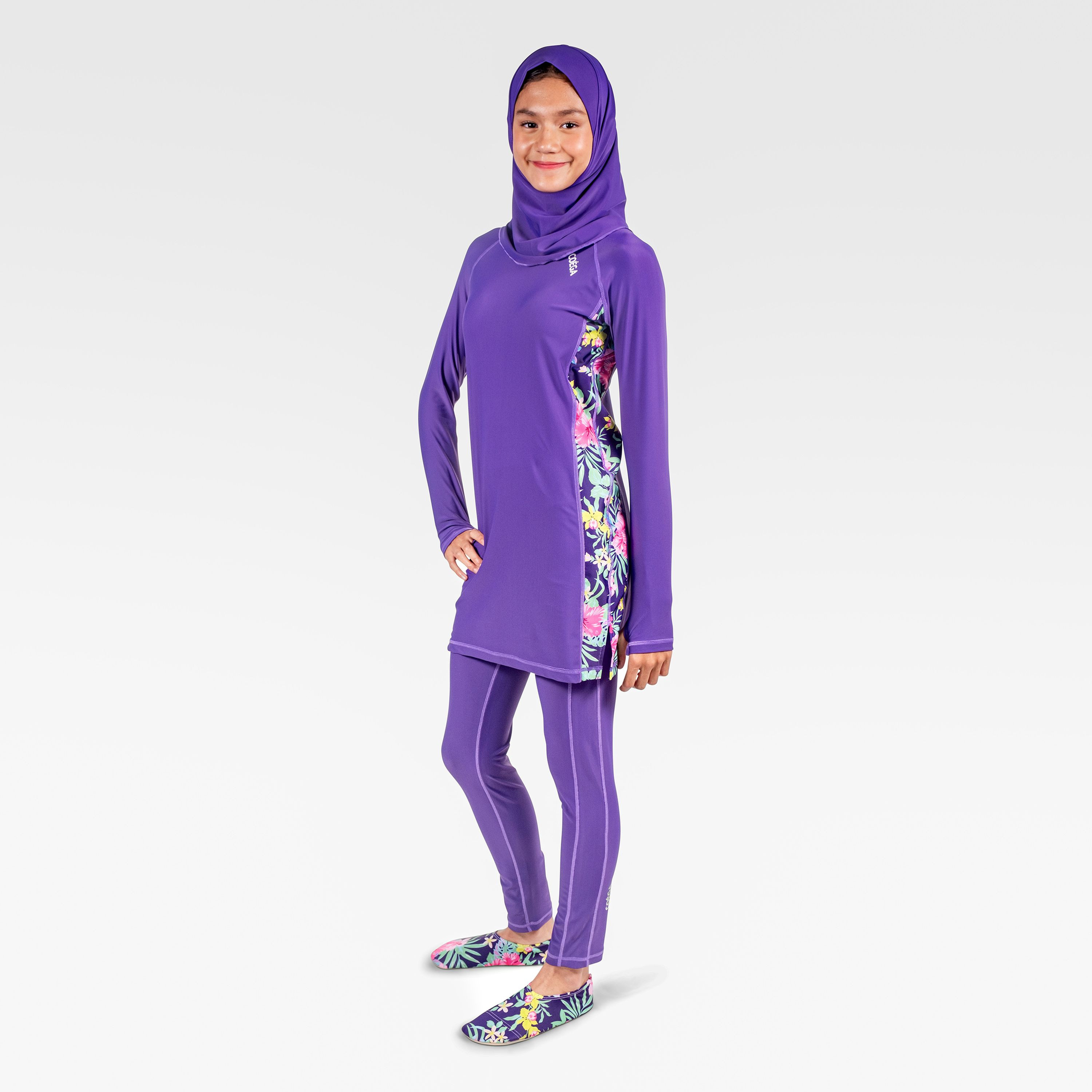 كويغا-  ملابس سباحة محتشمة ثلاث قطع للبنات-sports-girls-clothing-swimwear-image-3