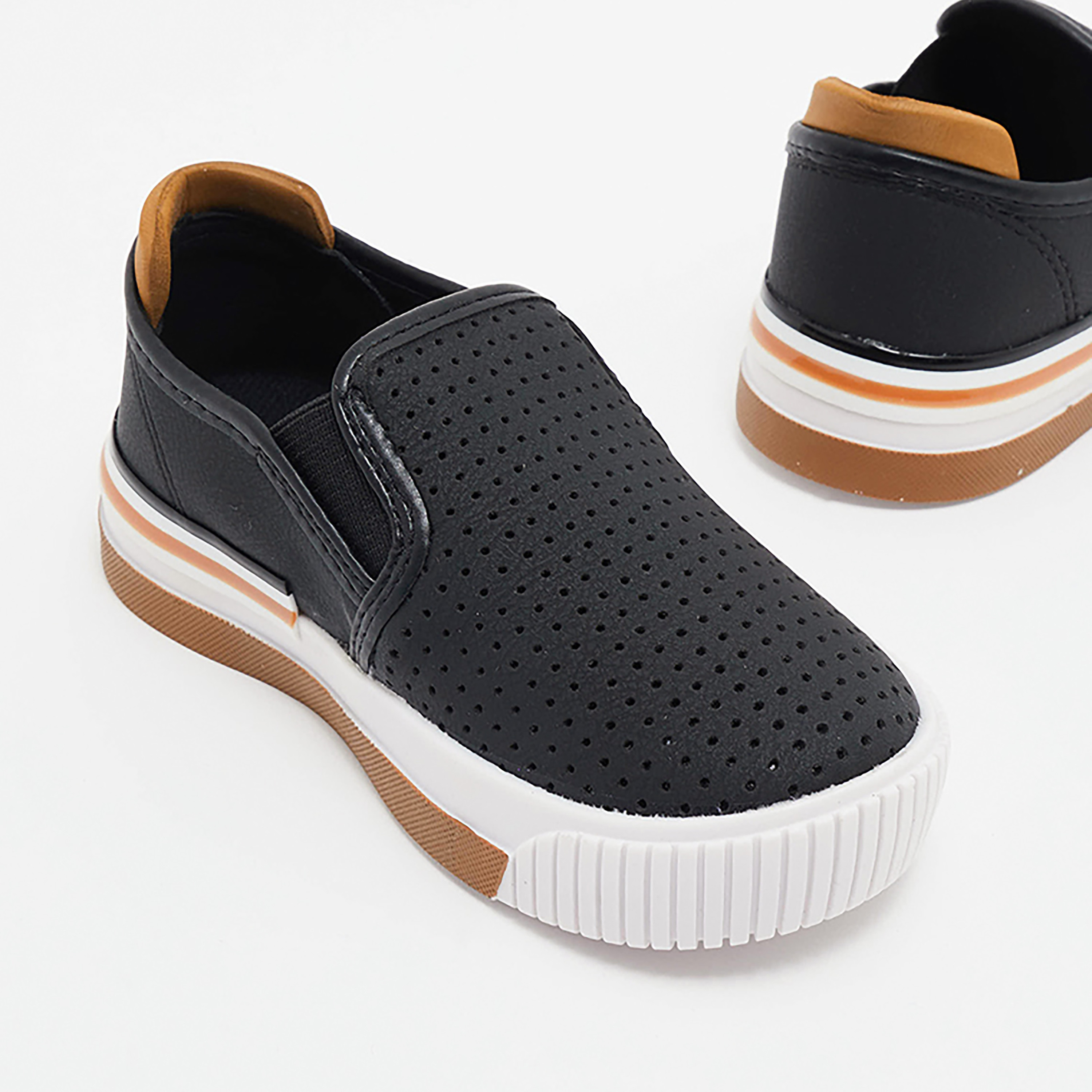 2615-100-21940 | حذاء كاجوال مع سهل الارتداء للأطفال مع مثقوب من موليكينهو-boys-shoes-loafers-image-4