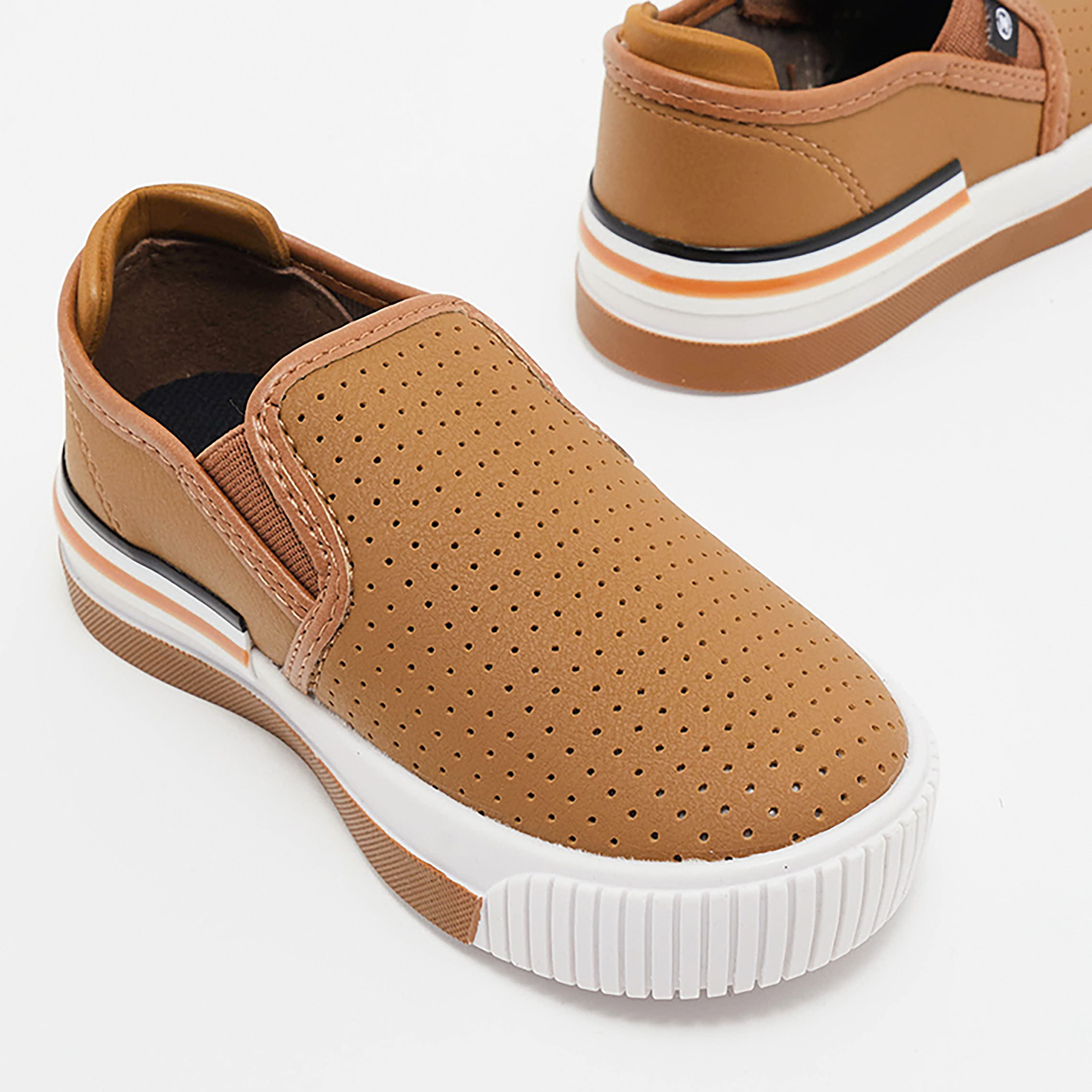 2615-100-21940 | حذاء كاجوال مع سهل الارتداء للأطفال مع مثقوب من موليكينهو-boys-shoes-loafers-image-8