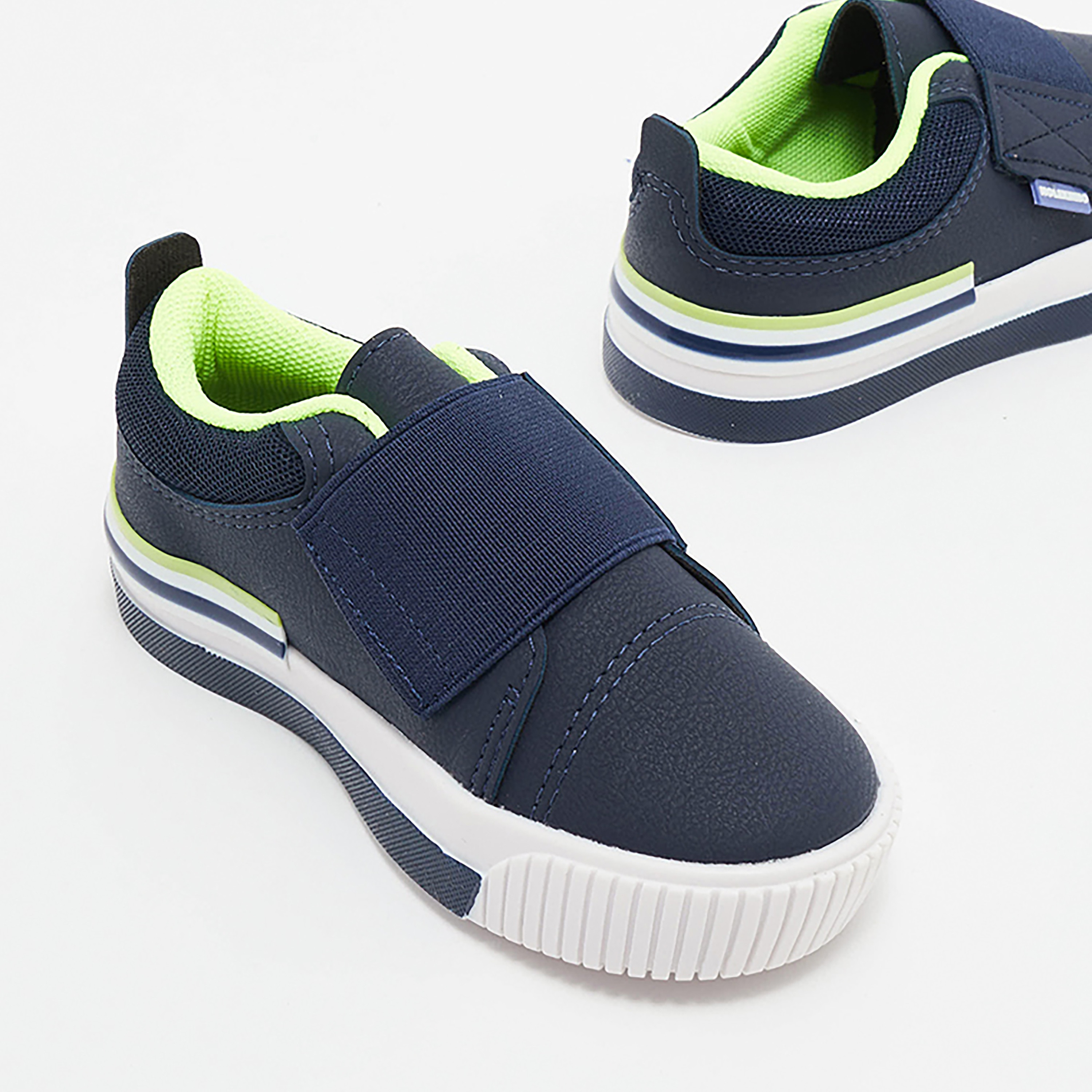 2615-111-24742 | حذاء كاجوال مع سهل الارتداء للأطفال من موليكينهو-boys-shoes-loafers-image-4
