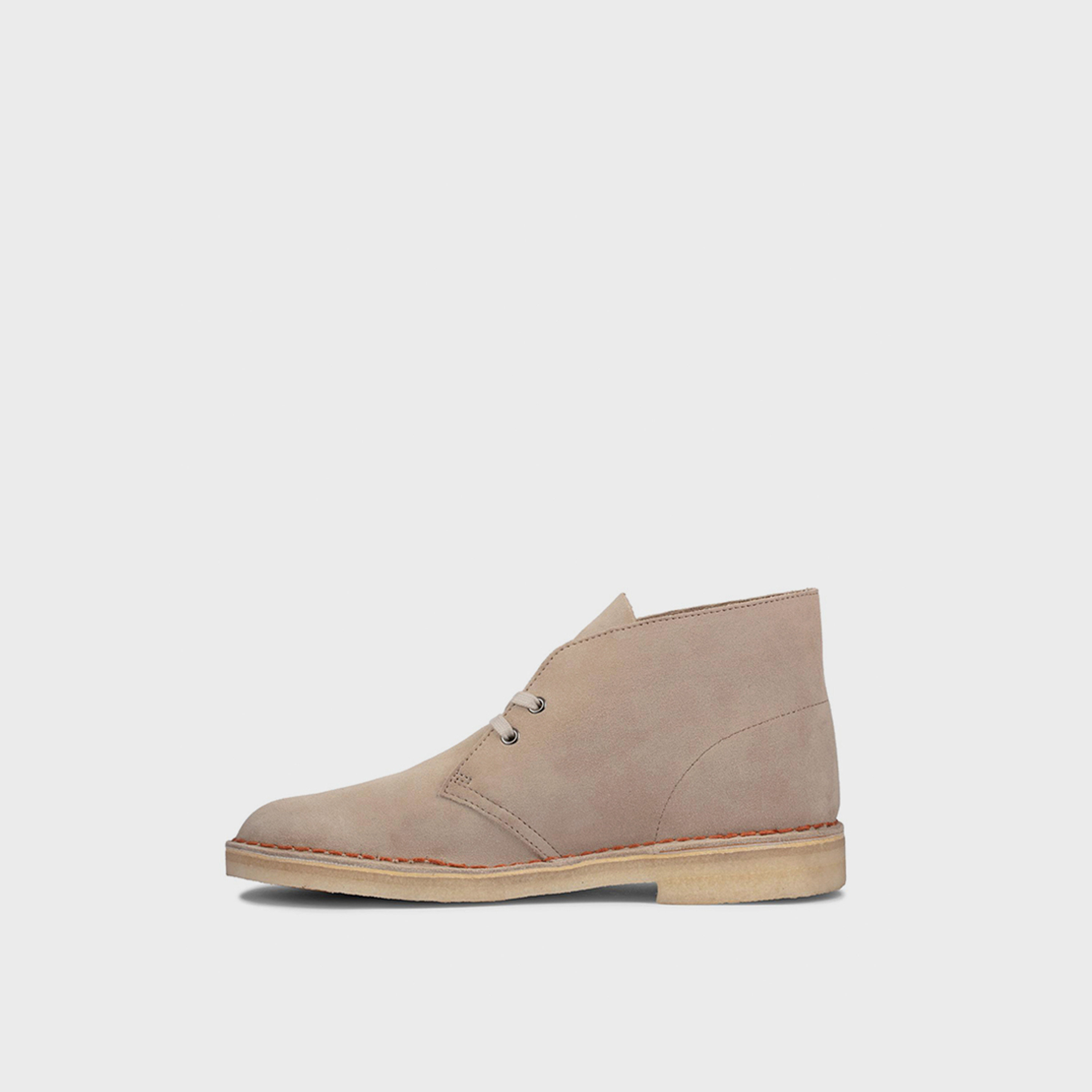 كلاركس- حذاء تشوكا برباط للرجال | 26155527-men-shoes-boots-image-4