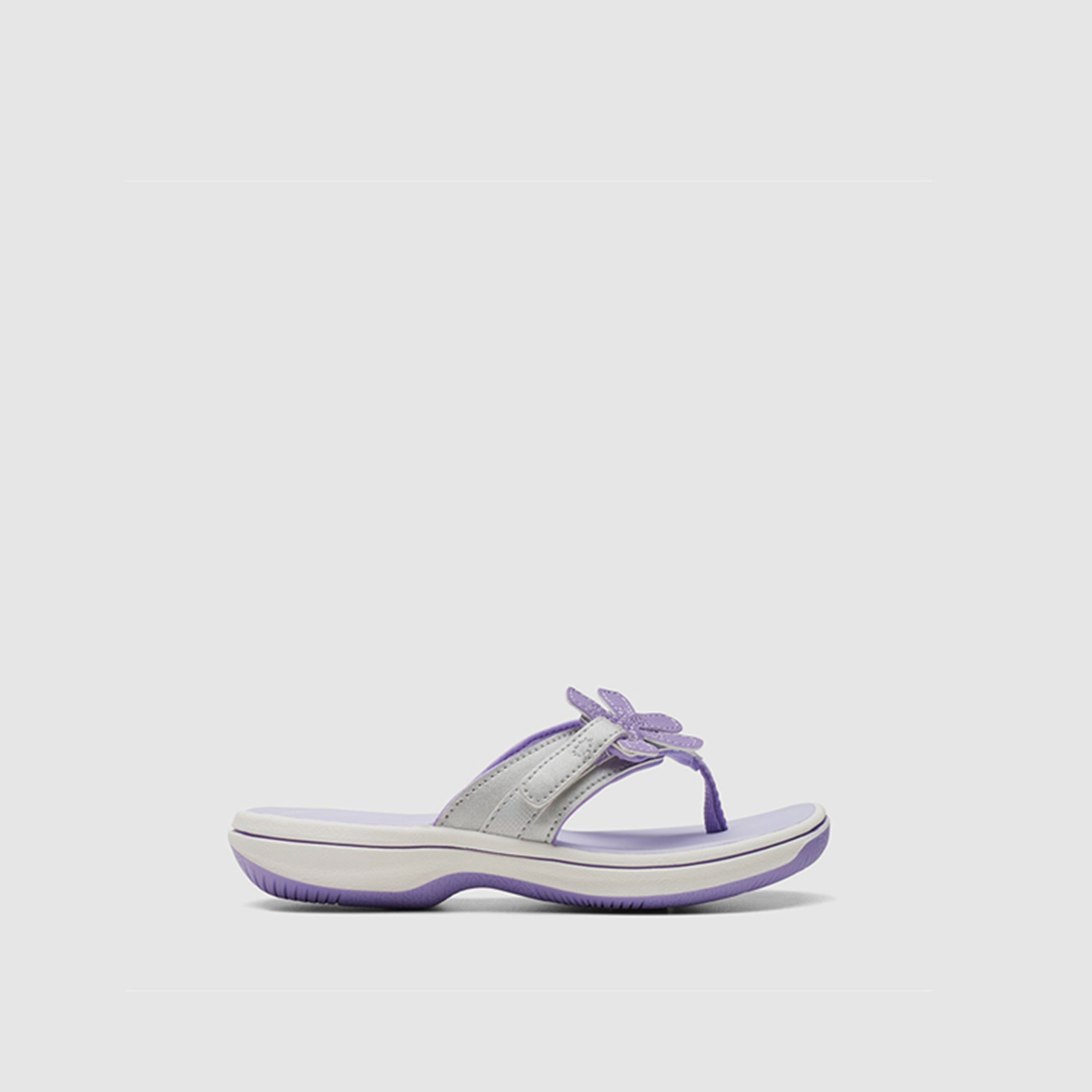 كلاركس -  صندل بناتي بدون رباط  برينكلي آرلا K تونغ | 26170292-girls-shoes-sandals-image-2