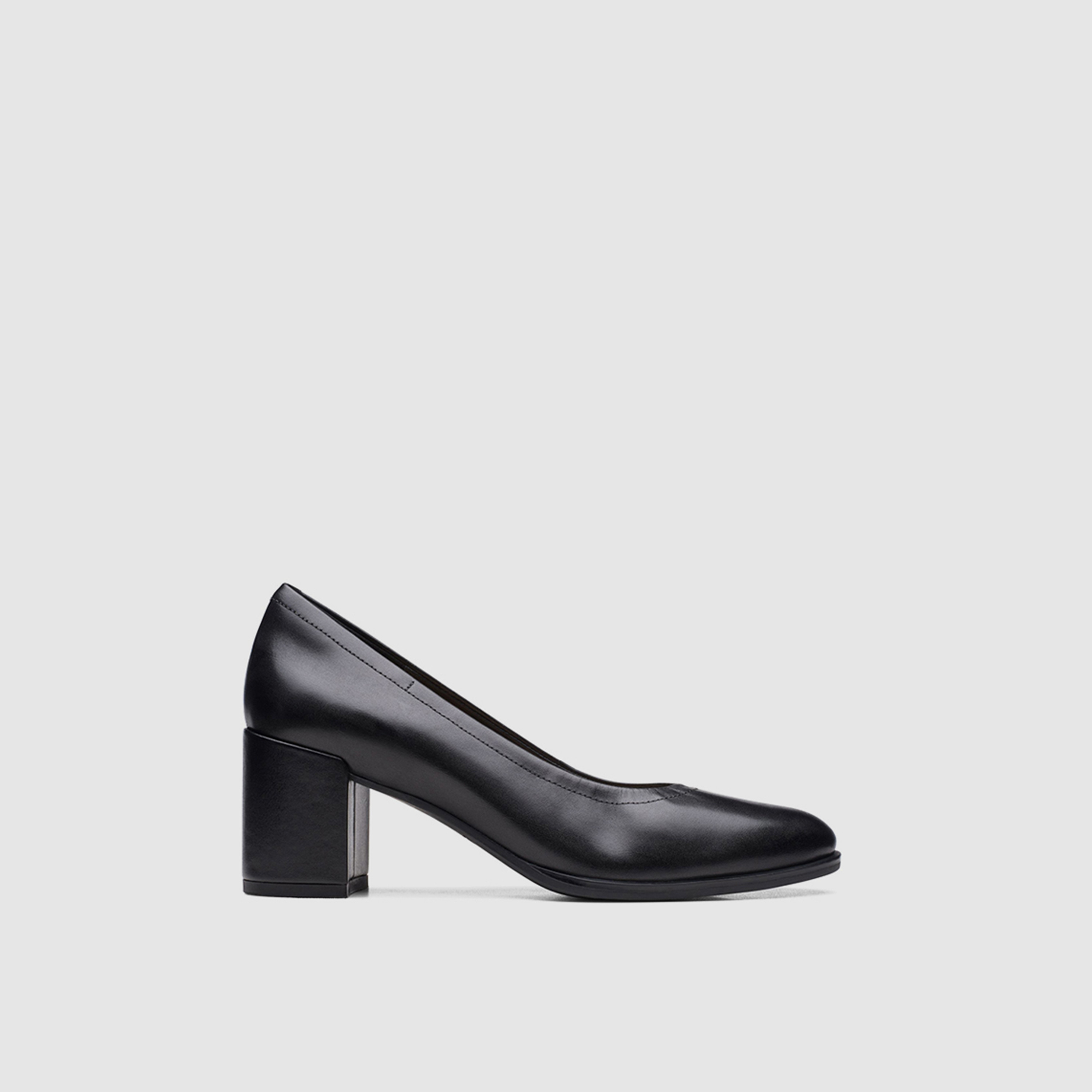 كلاركس- حذاء للنساء كعب سميك سهل الارتداء  | 26170964-women-shoes-heels-image-2