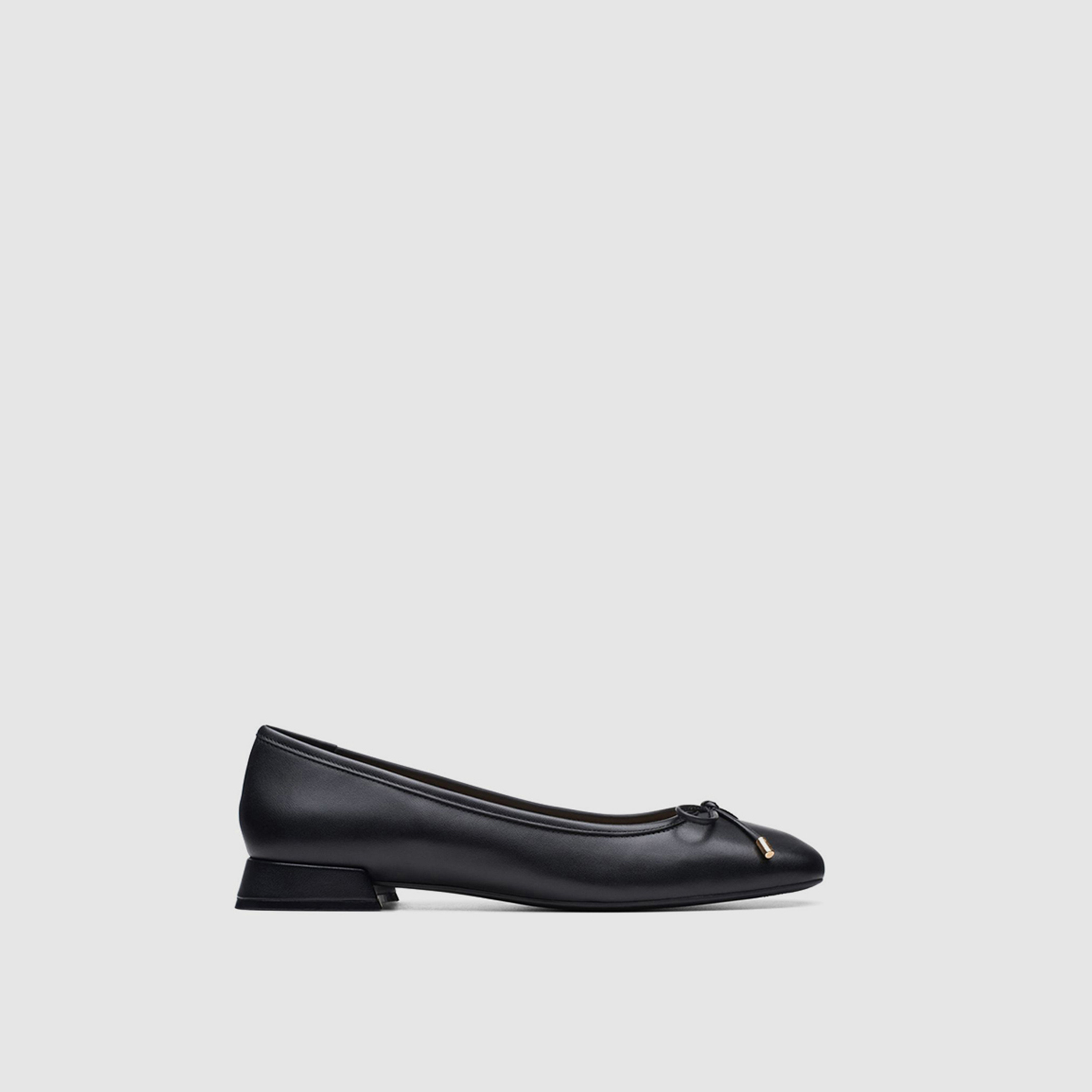 Clarks Womens Slip-On Ubree 15 Step Flat Round Toe Ballerinas | 26174856-women-shoes-flats-ballerinas-image-2