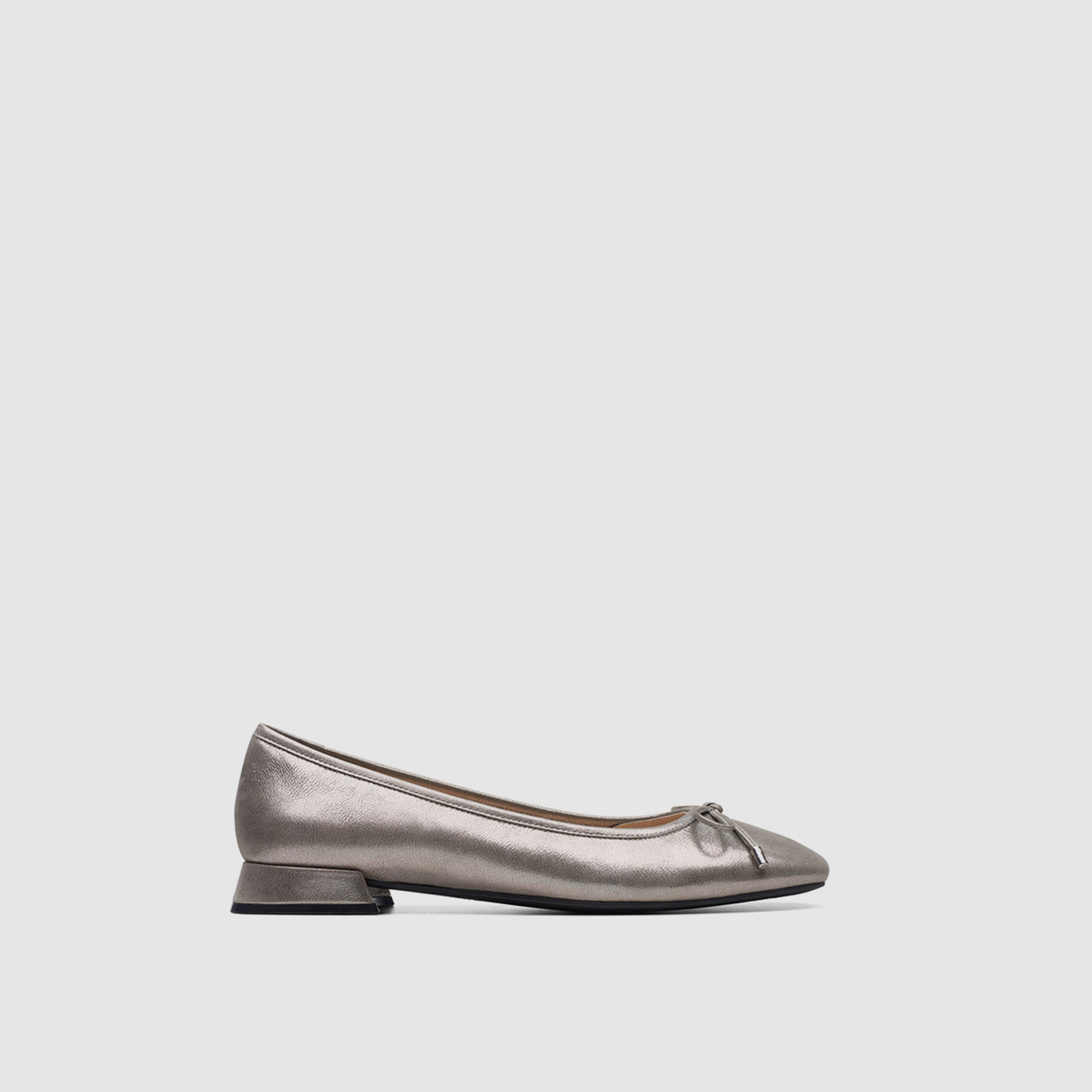 Clarks Womens Slip-On Ubree 15 Step Flat Round Toe Ballerinas | 26174859-women-shoes-flats-ballerinas-image-2