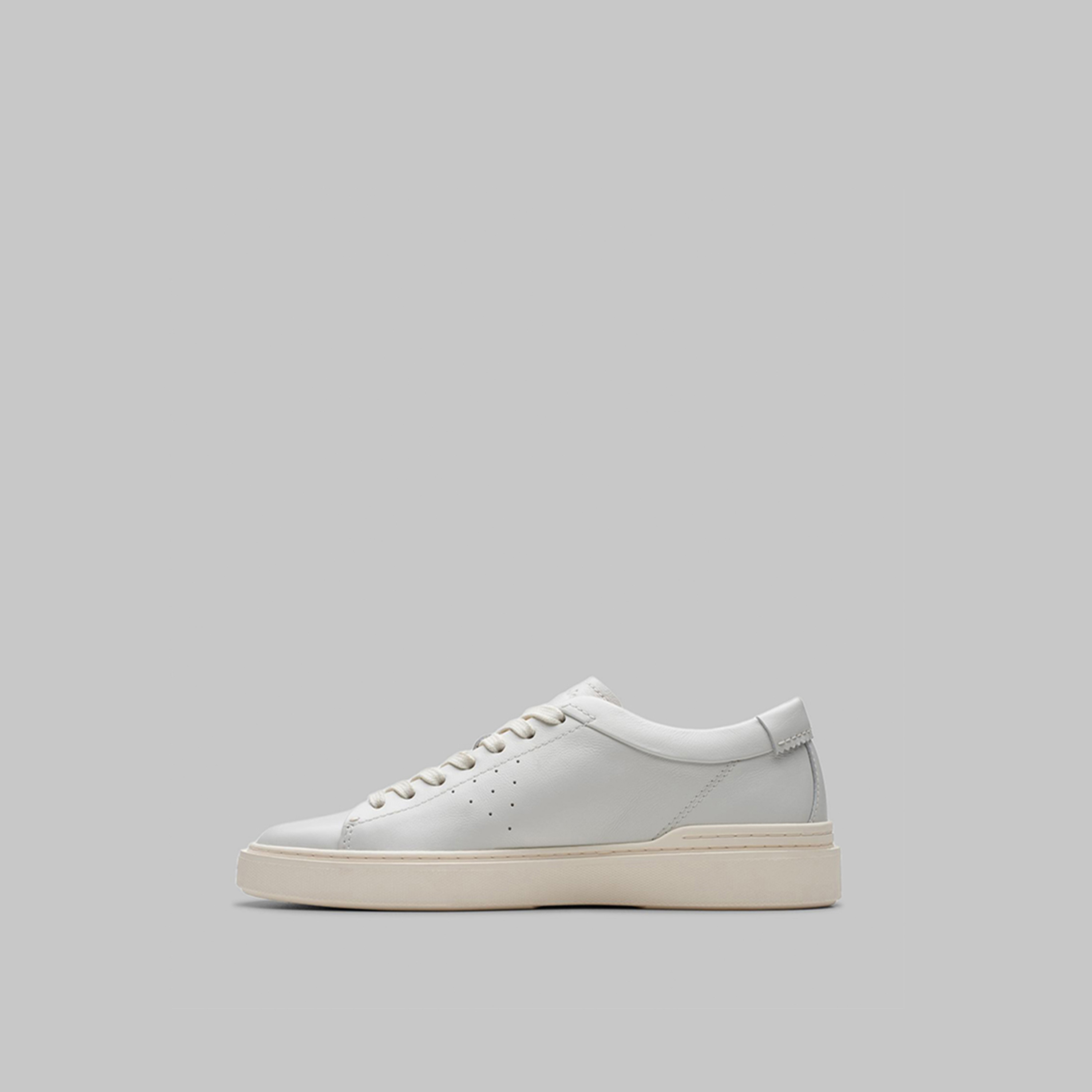 Clarks Men's Craft Swift Lace-Up Low Ankle Sneakers | 26176134-men-shoes-sneakers-image-2