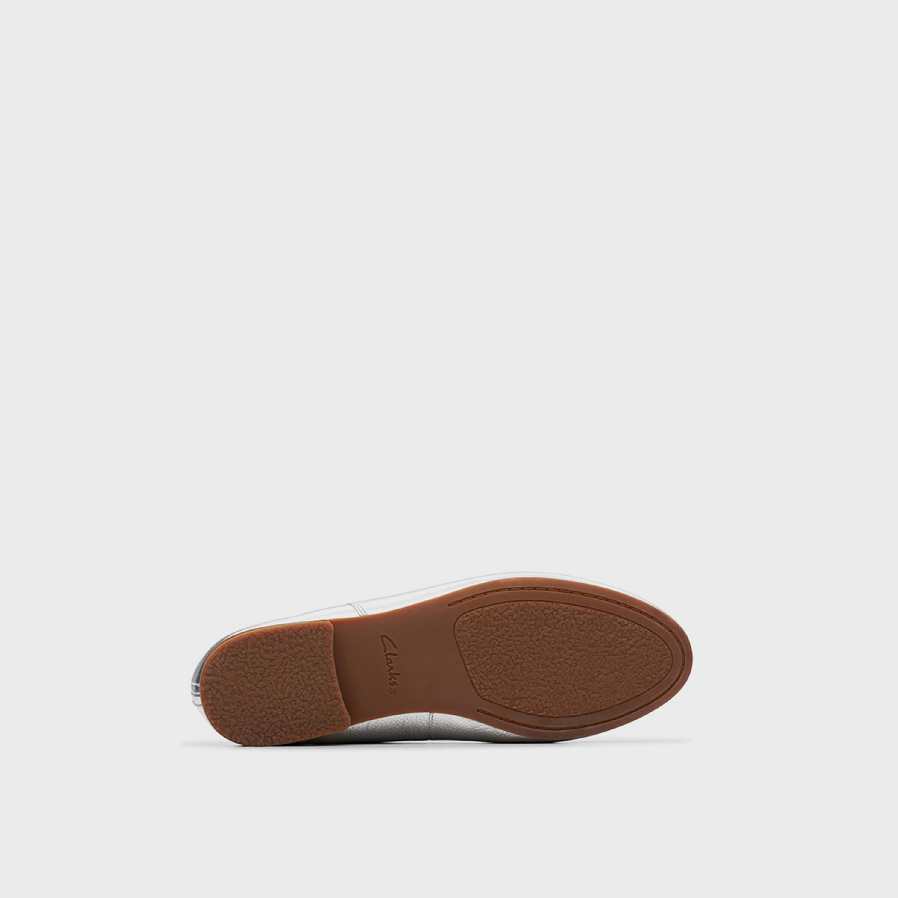 كلاركس- حذاء بلارينا مقدمة مستديرة للنساء سهل الارتداء  | 26176380-women-shoes-ballerinas-image-5