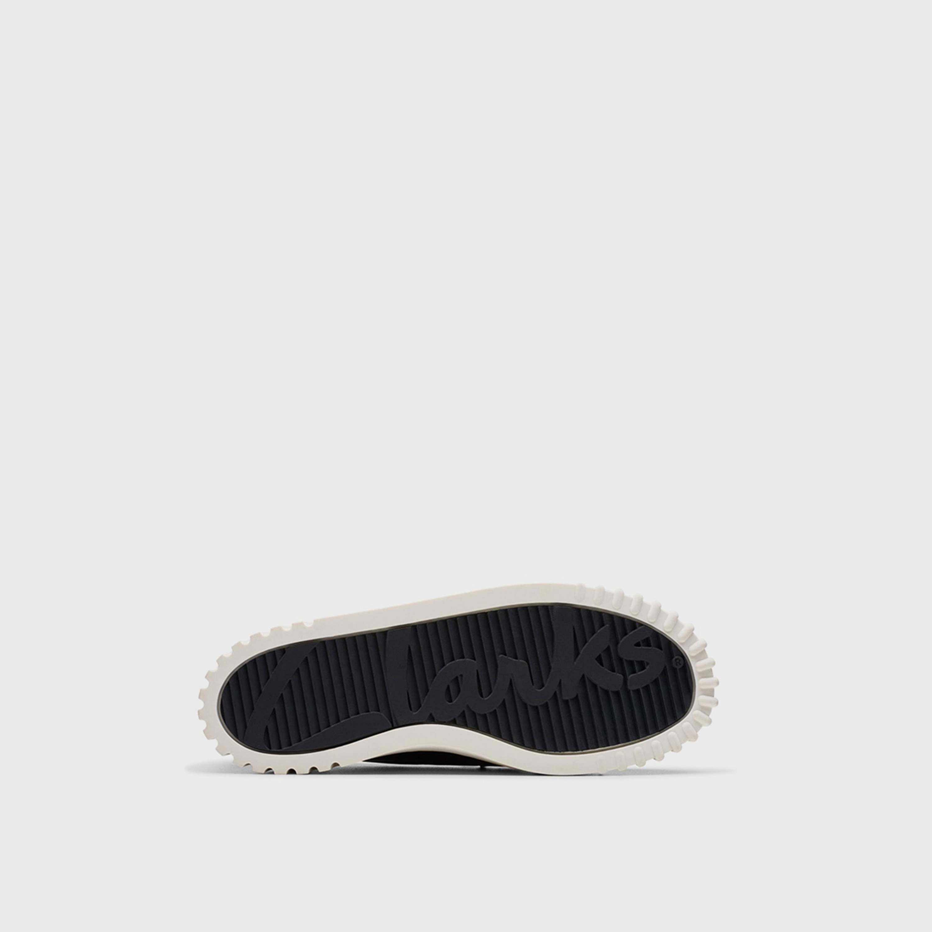 كلاركس- حذاء لوفر للنساء سهل الارتداء  | 26176435-women-shoes-loafersandmoccasins-image-5