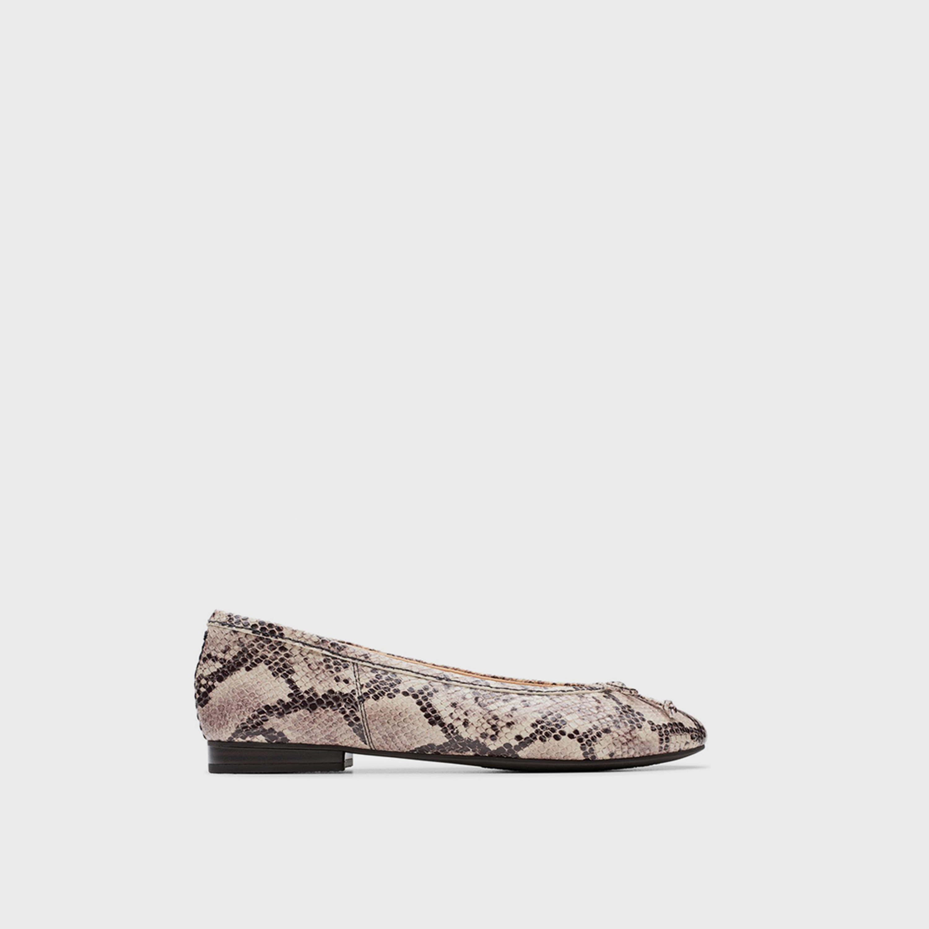 كلاركس -  حذاء بالرينا نسائي بدون رباط  فونا ليلي مسطح بمقدمة دائرية | 26176827-women-shoes-flats-ballerinas-image-2