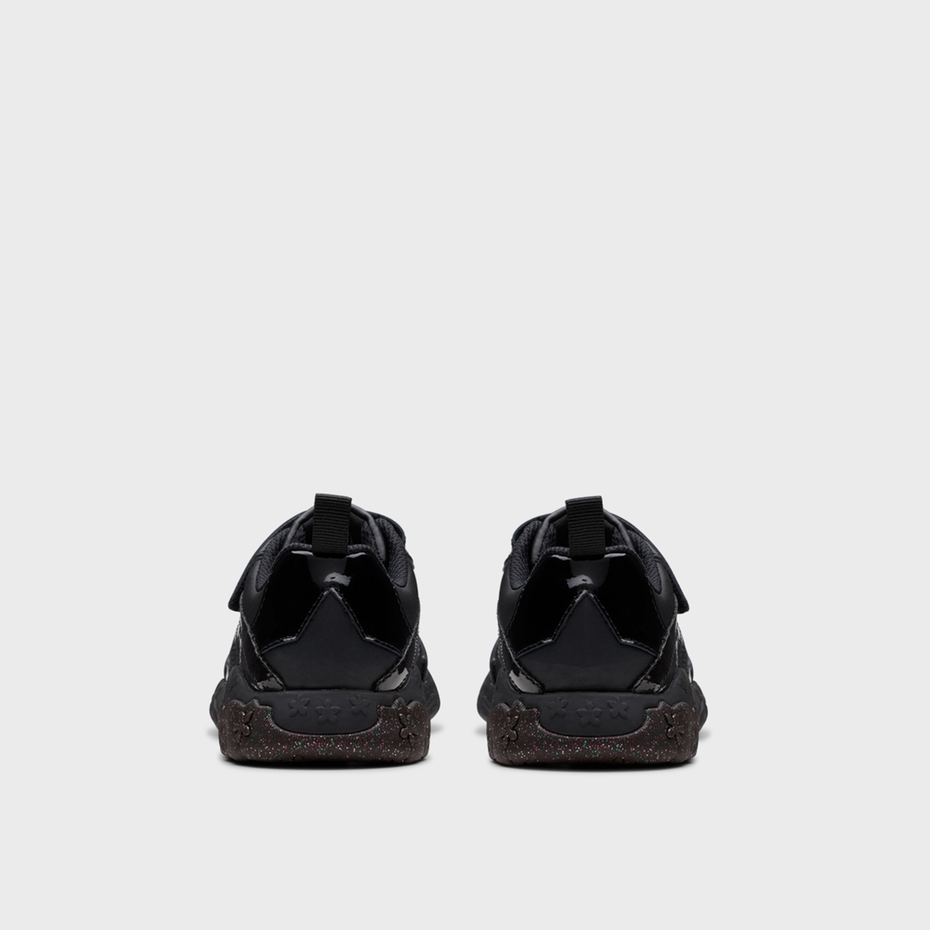 كلاركس-  حذاء رياضي برباط للأولاد | 26178288-boys-shoes-schoolshoes-image-4