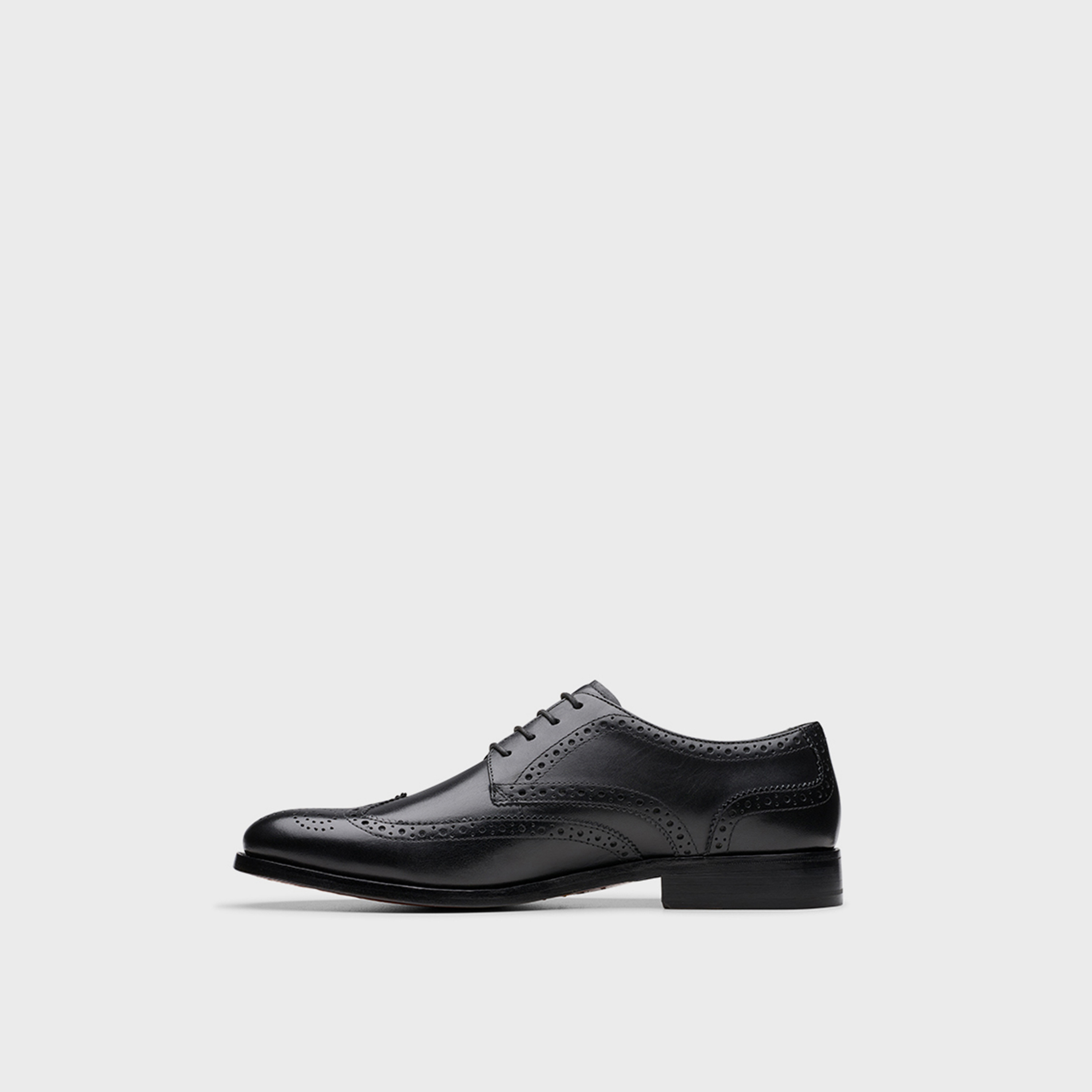 Clarks Men's CraftJames Tip Lace-Up Brogue Shoes | 26178562-men-shoes-formalshoes-image-2